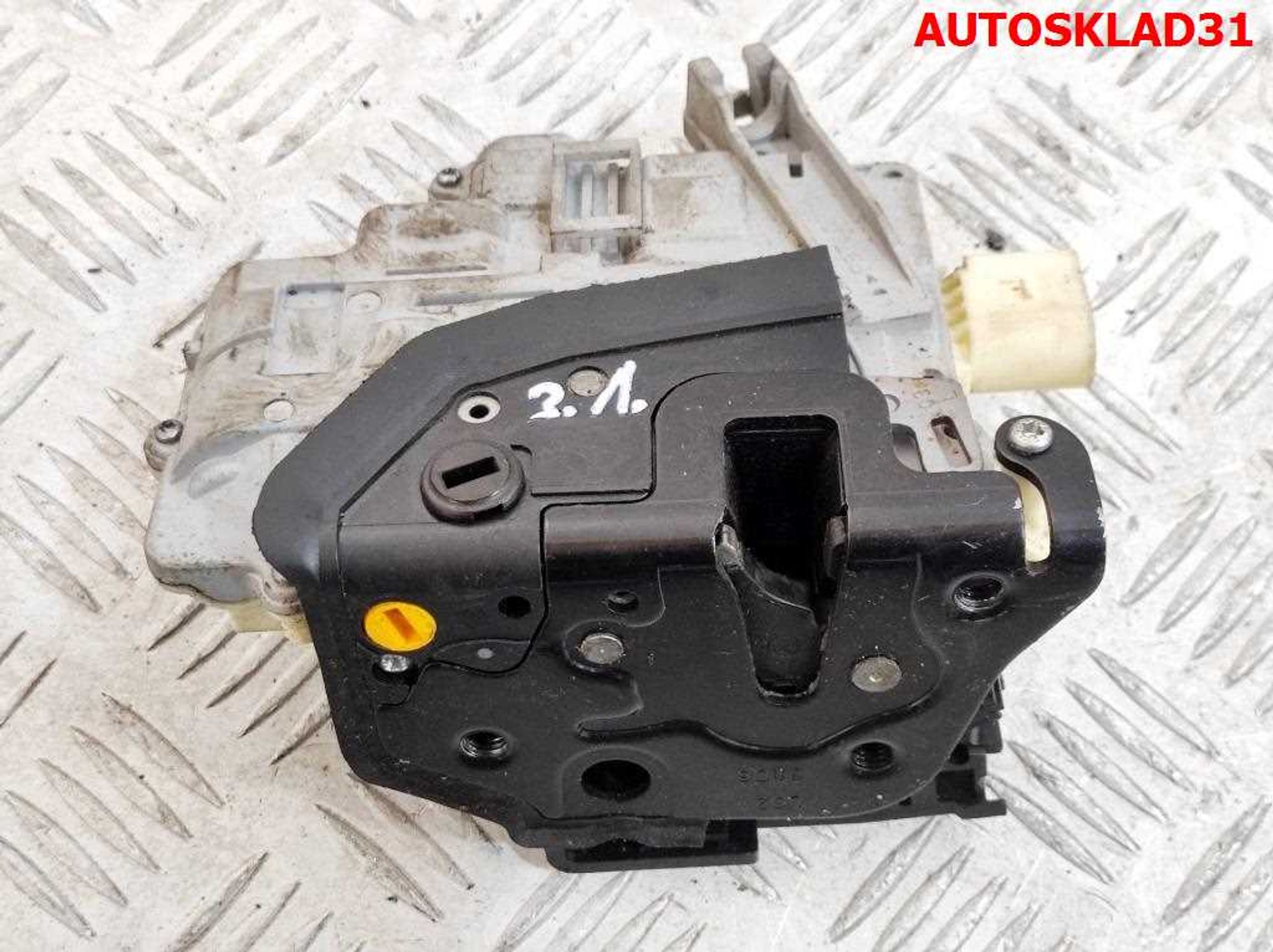 Замок двери левой задней VW Passat B6 3C4839015A, 3000 рублей, Дубовое