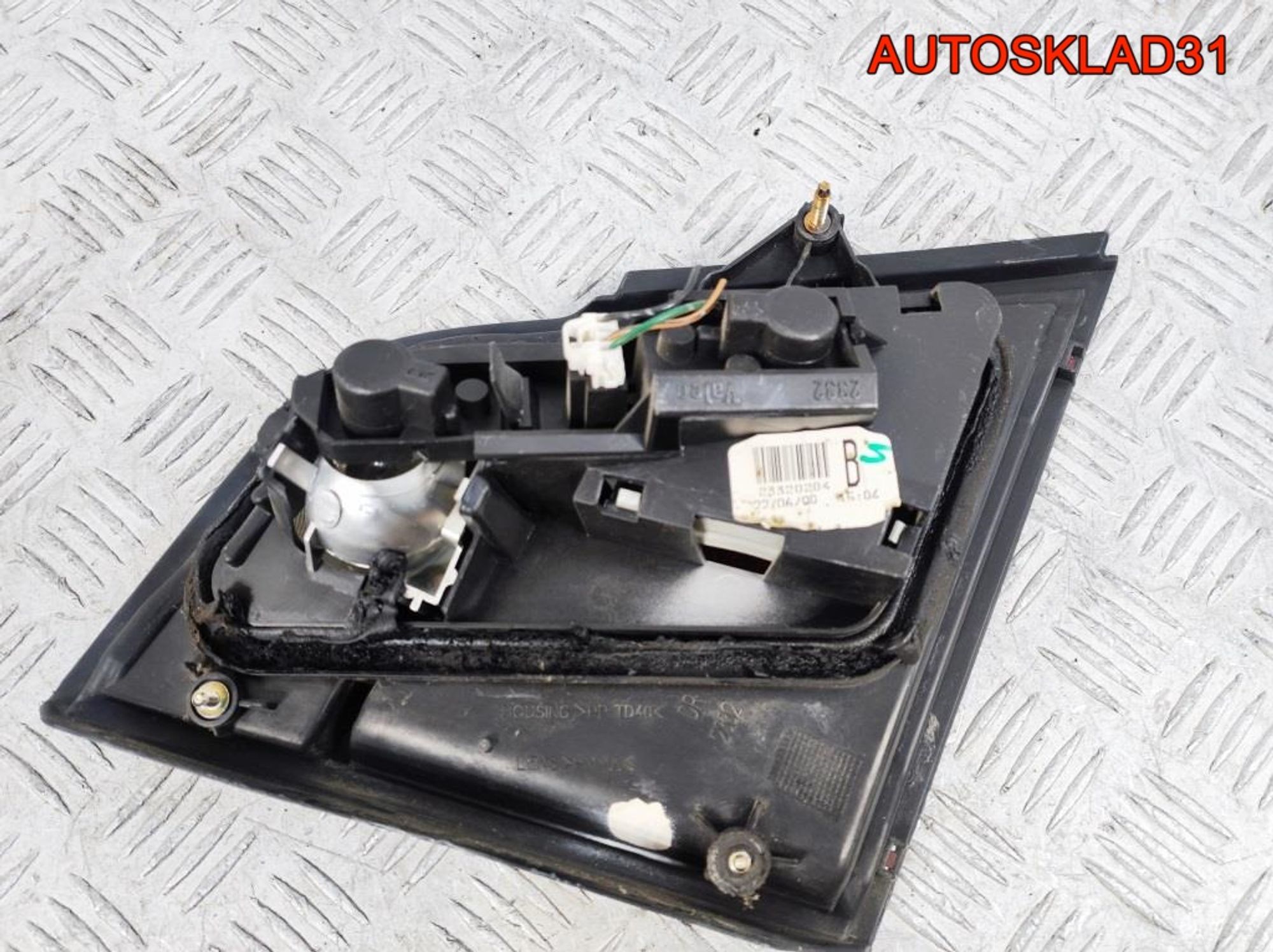 Фонарь задний наружный правый Nissan Primera P11, 1700 рублей, Дубовое