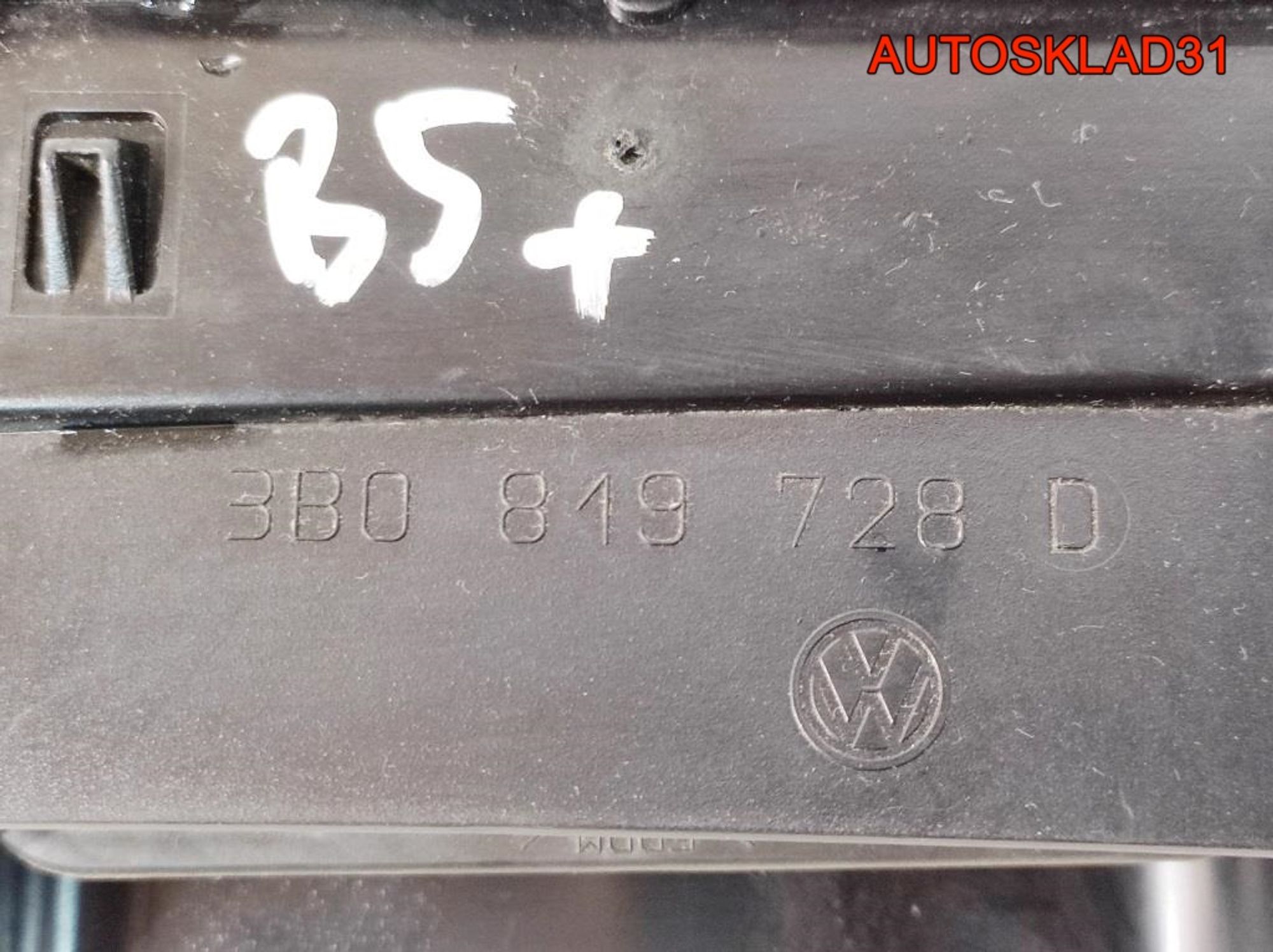 Дефлектор воздушный VW Passat B5 3B0819728D, 9000 рублей, Дубовое