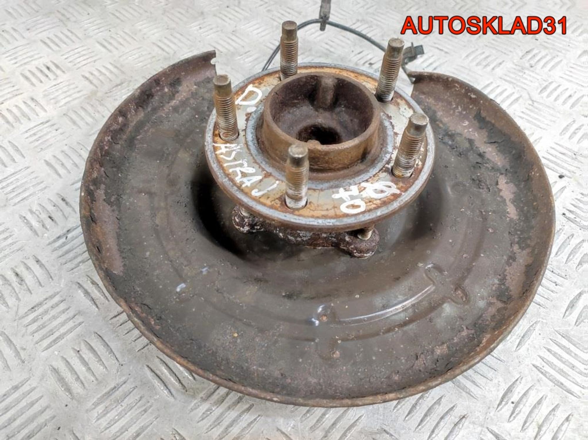 Ступица задняя левая Opel Astra J 13502873, 3600 рублей, Дубовое