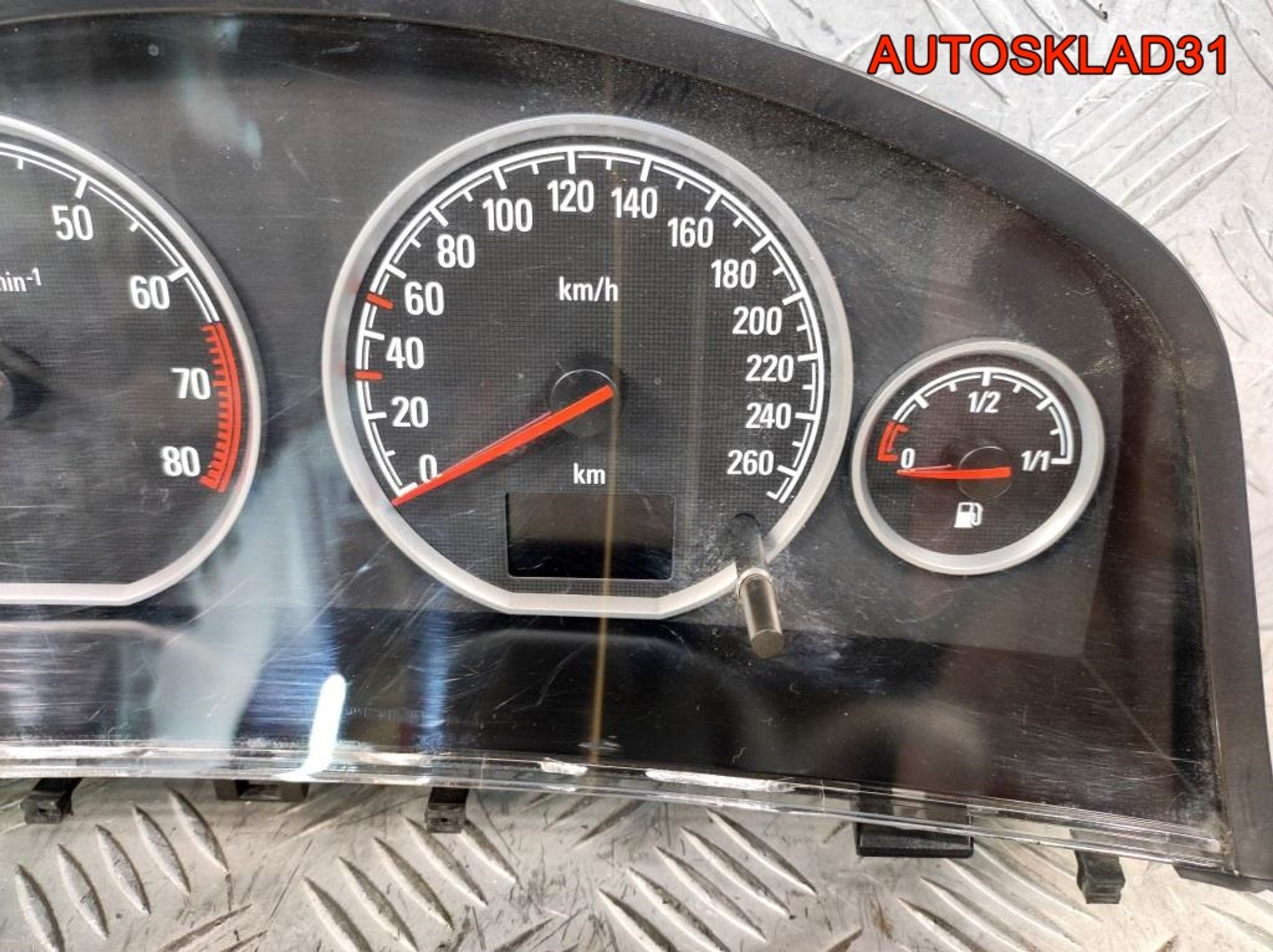 Панель приборов Opel Vectra C 13193084 Бензин, 2600 рублей, Дубовое