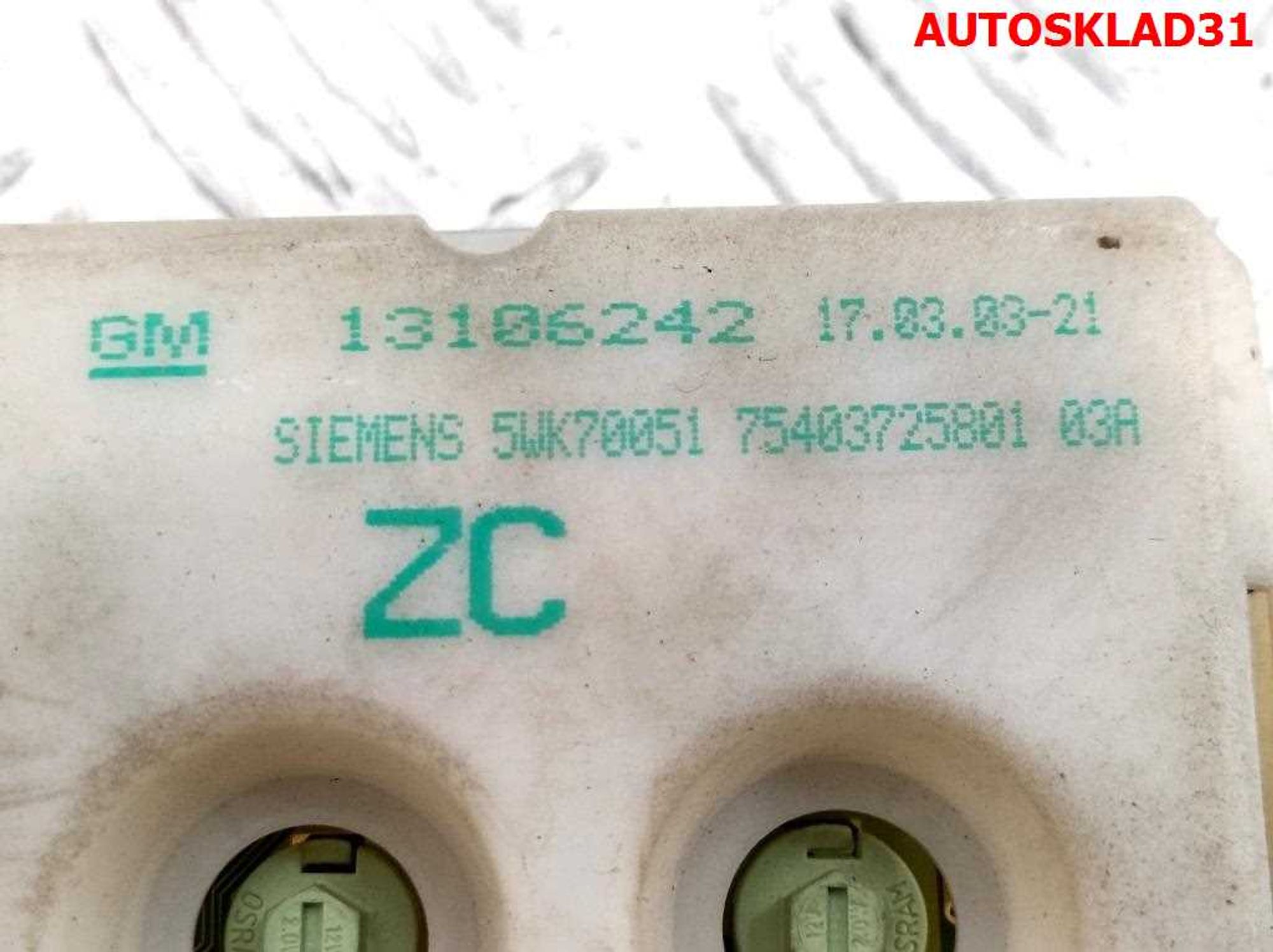 Дисплей информационный Opel Zafira A 13106242, 2000 рублей, Дубовое