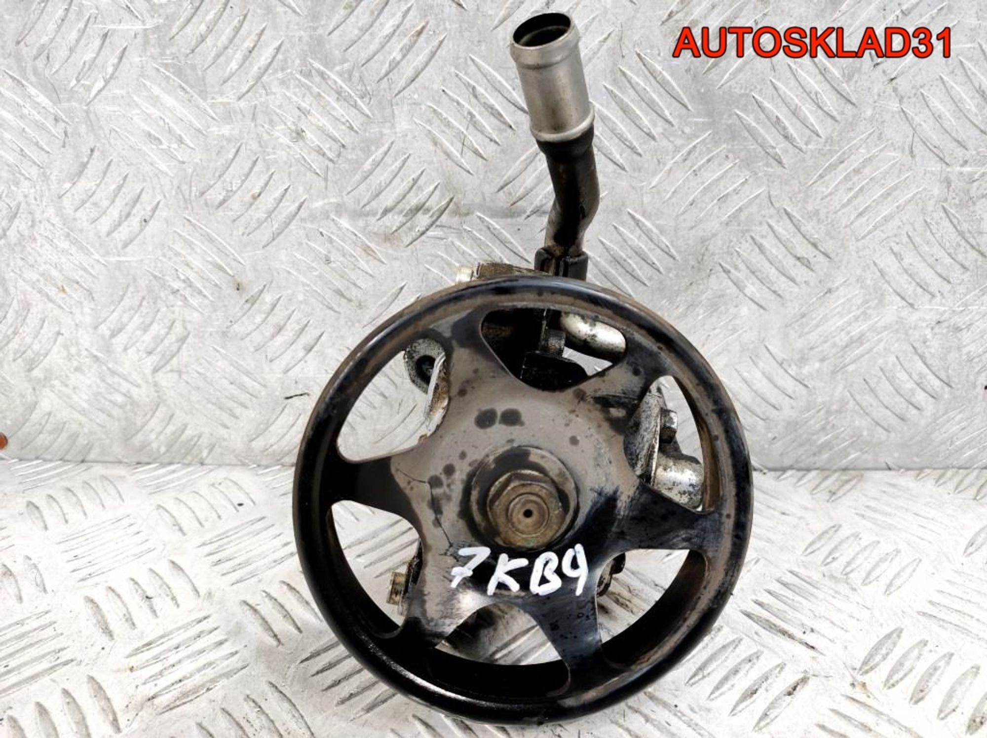 Насос гидроусилителя Ford Maverick 2 3,0 7KB4 6L843A696BA, 5000 рублей, Дубовое