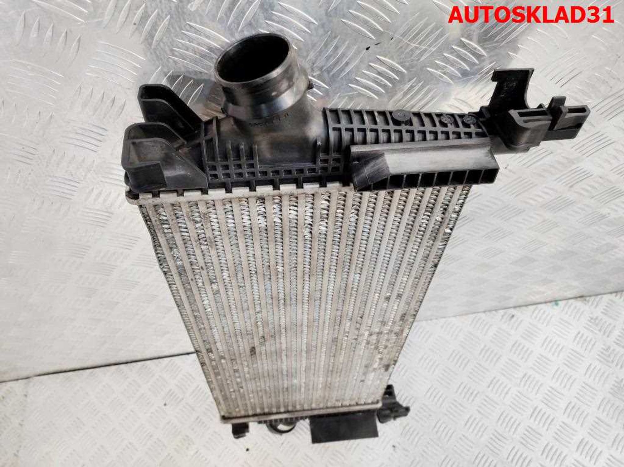 Интеркулер VW Golf 2 1,6 Дизель 191145805A, 2000 рублей, Дубовое