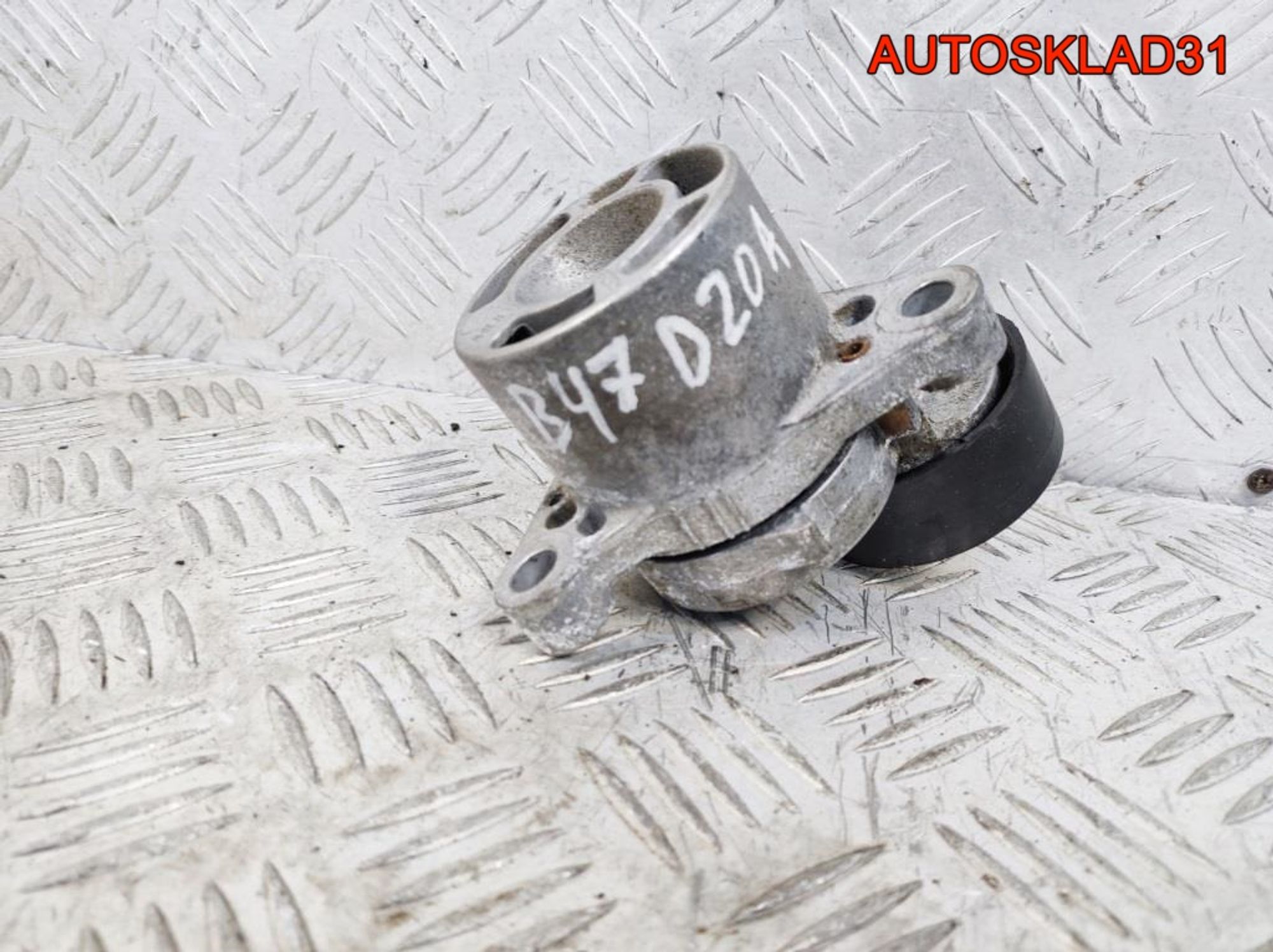 Натяжитель ремня BMW F30 2,0 B47D20A 11287619248, 500 рублей, Дубовое