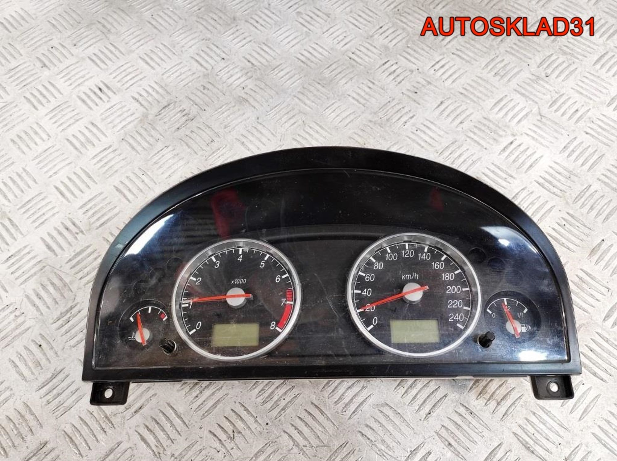 Панель приборов Ford Mondeo 3 Бензин 1S7F10849DK, 5400 рублей, Дубовое