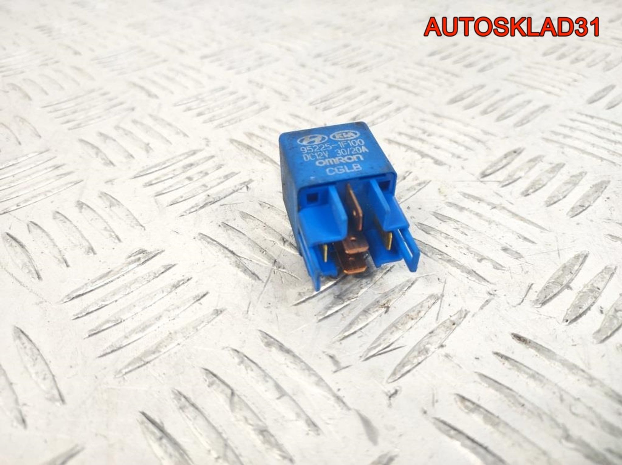 Реле стеклоочистителей Kia Ceed 952251F100, 500 рублей, Дубовое