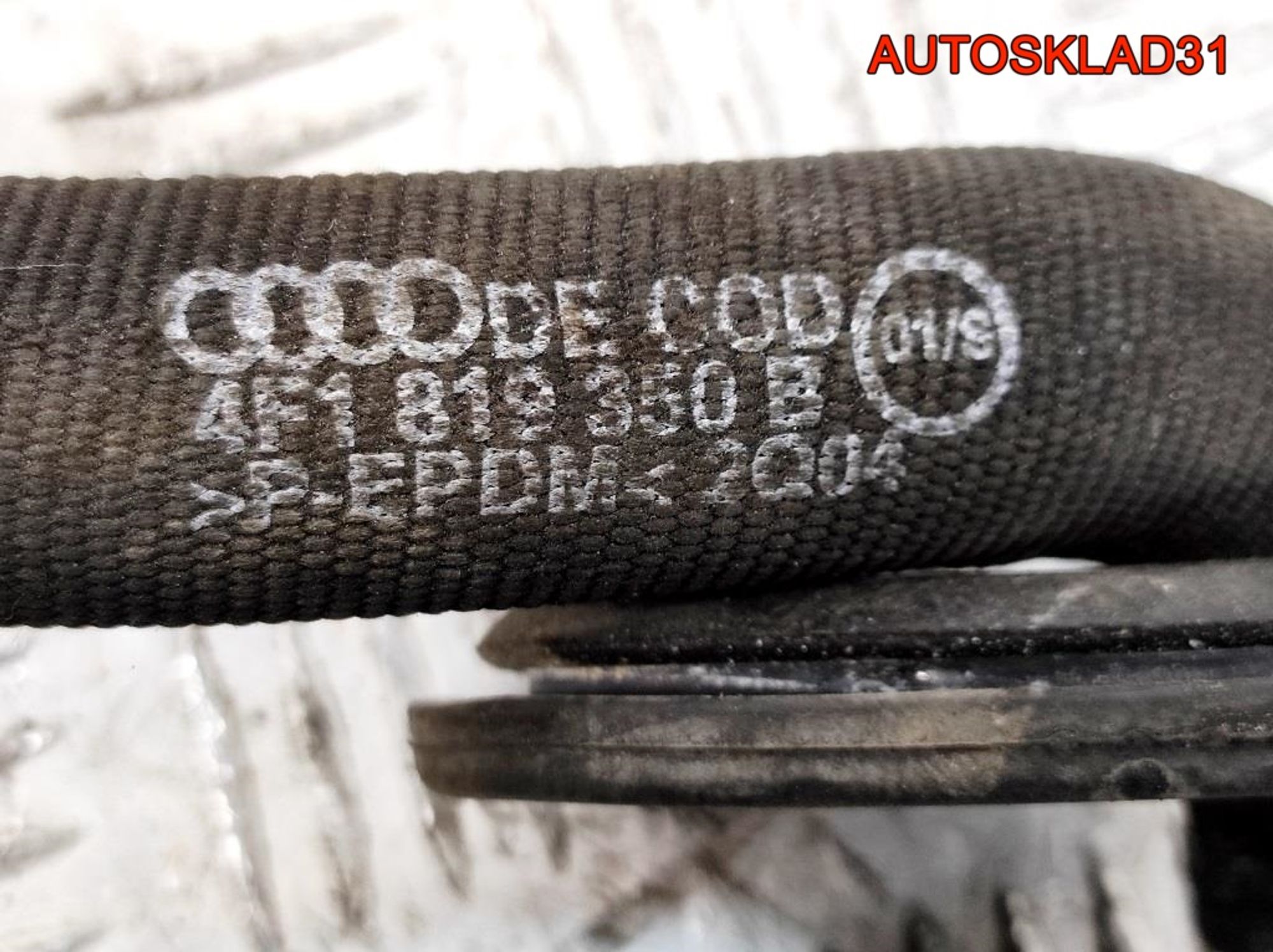 Патрубок системы охлаждения A6 C6 2.4 BDW 4F1819350B, 600 рублей, Дубовое