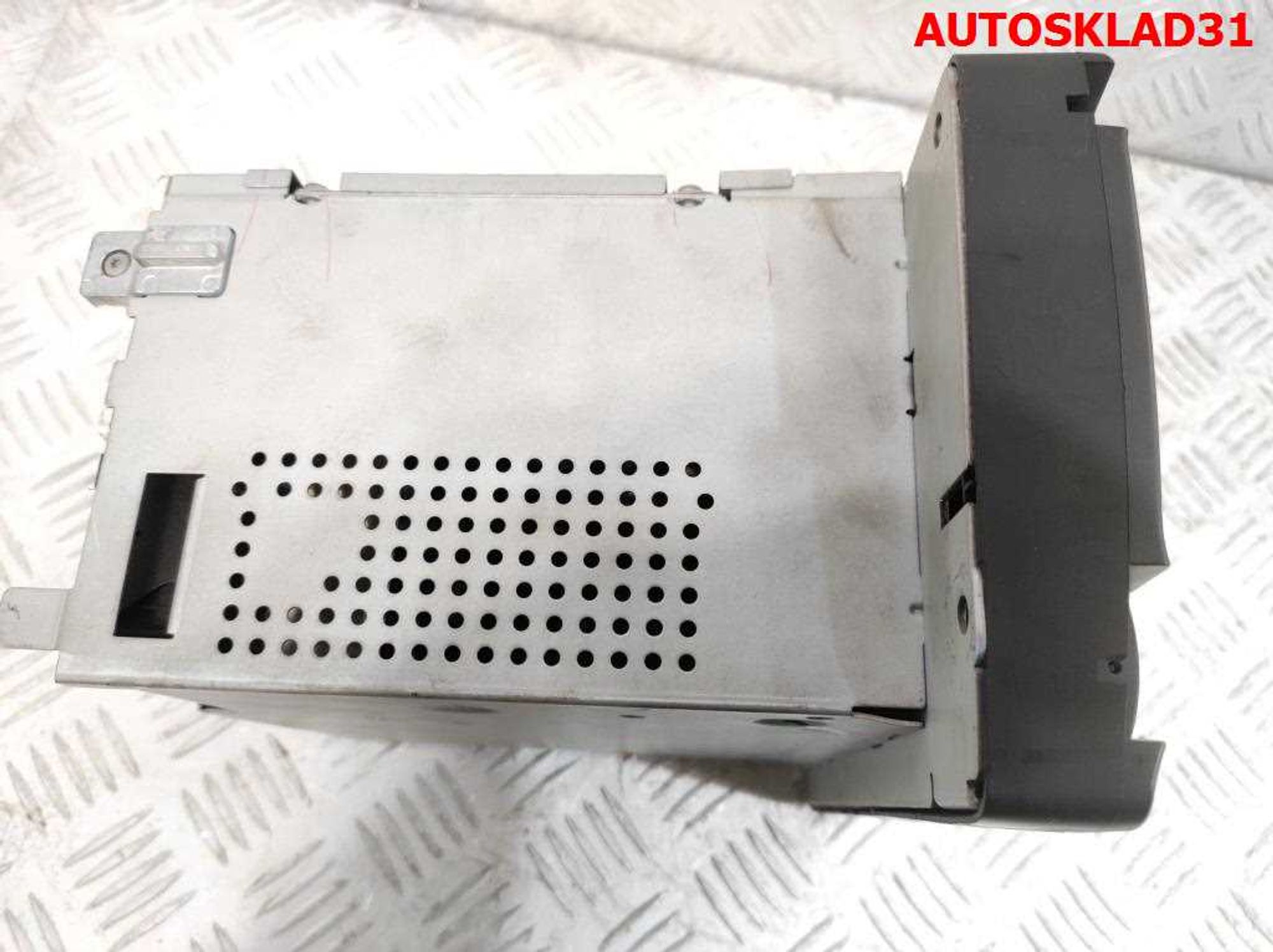 Магнитола Skoda Octavia A5 1Z0035161B, 1500 рублей, Дубовое