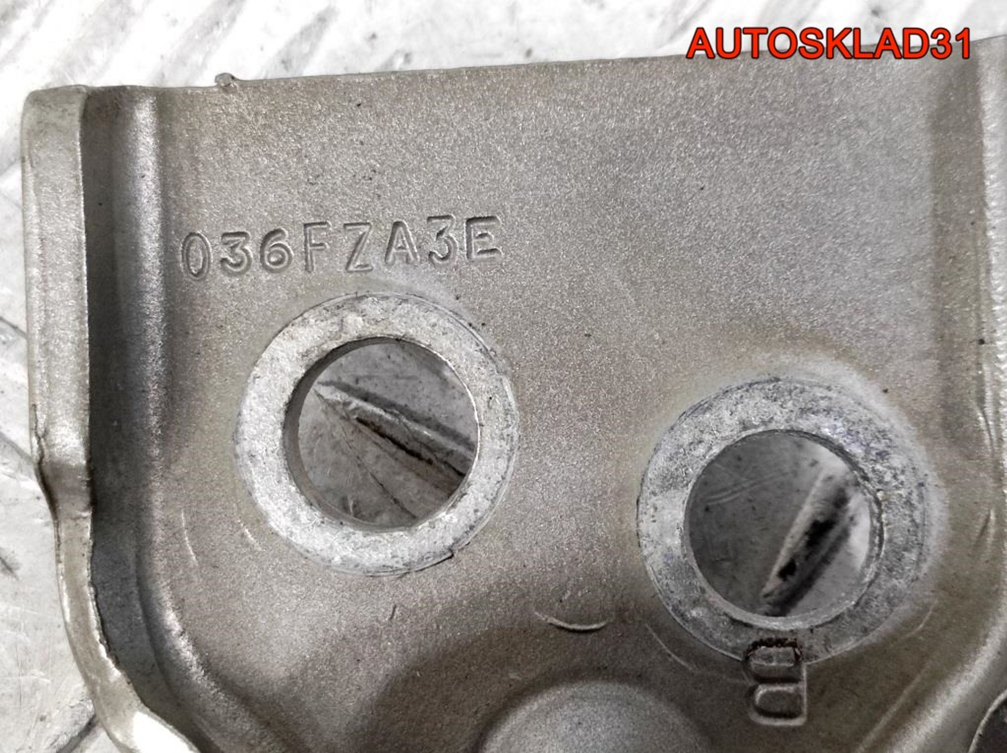 Петля двери передняя левая верхняя Ford Fusion, 900 рублей, Дубовое