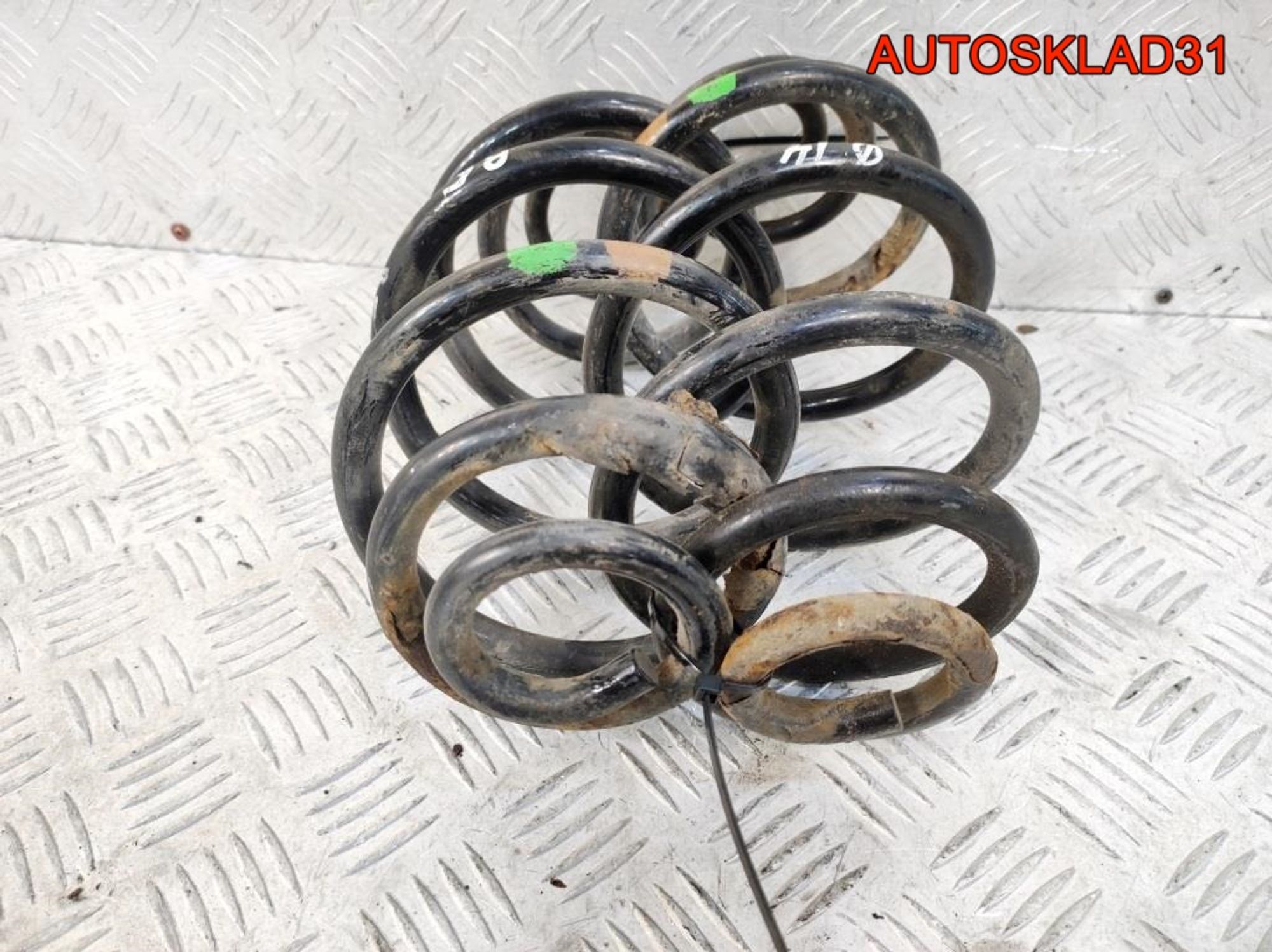 Пружина задняя Volkswagen Passat B5 3B0511115N, 1800 рублей, Дубовое