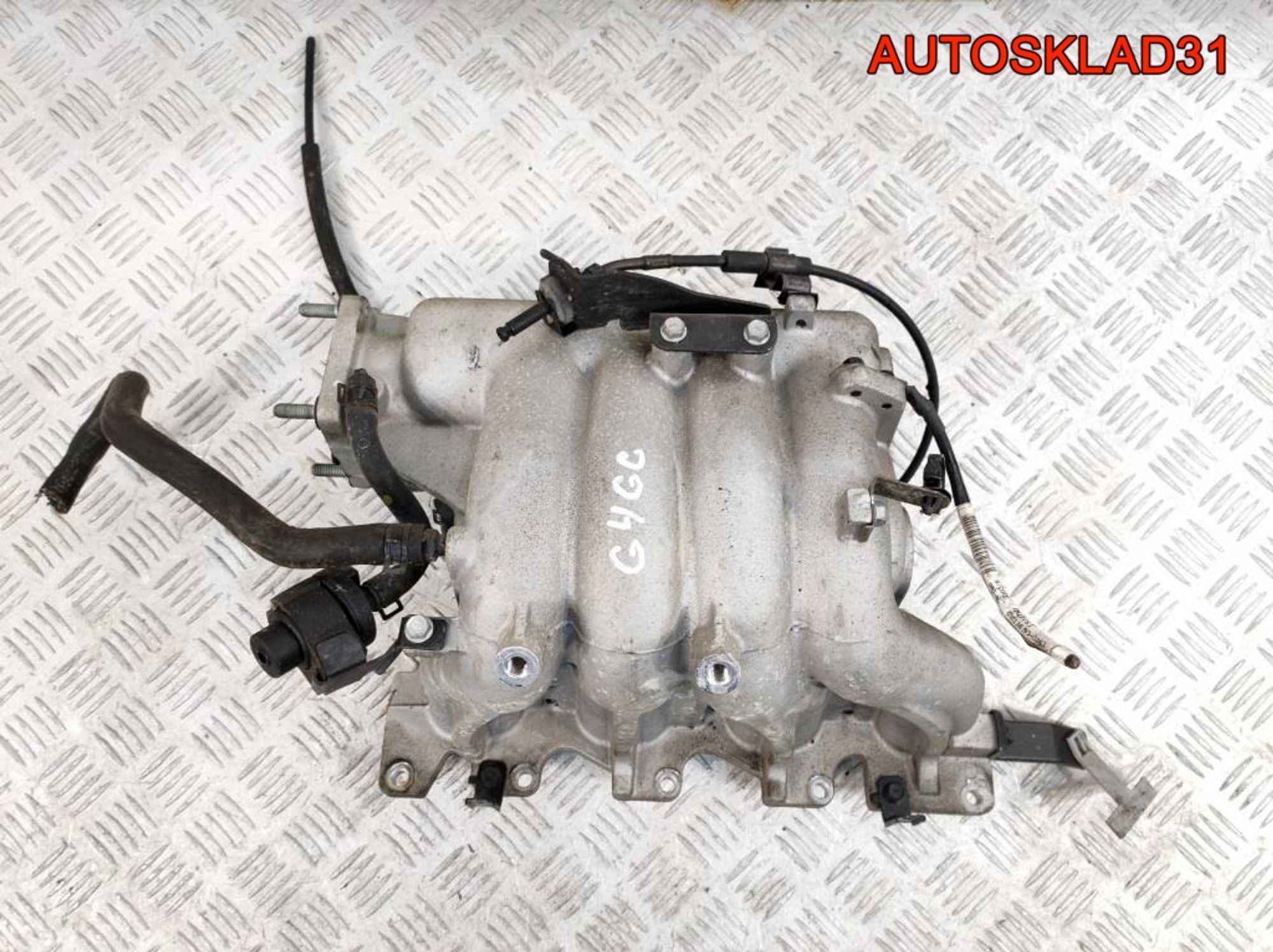 Коллектор впускной Kia Sportage 2 2.0 G4GC Бензин, 900 рублей, Дубовое