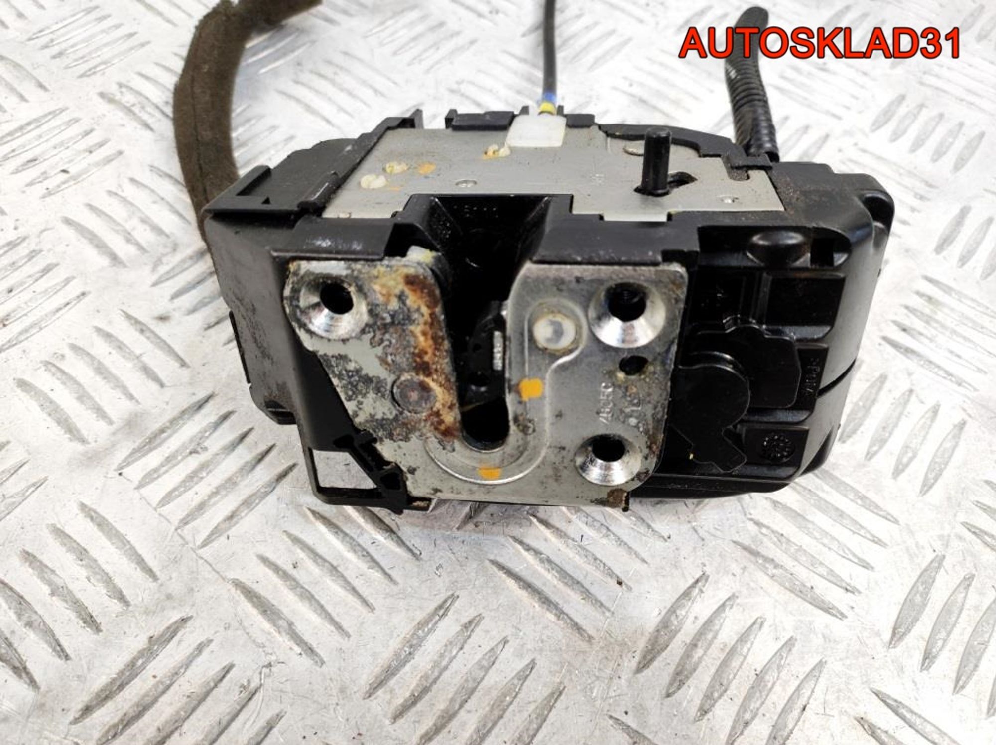 Замок двери задней левой Nissan Note E11, 3200 рублей, Дубовое