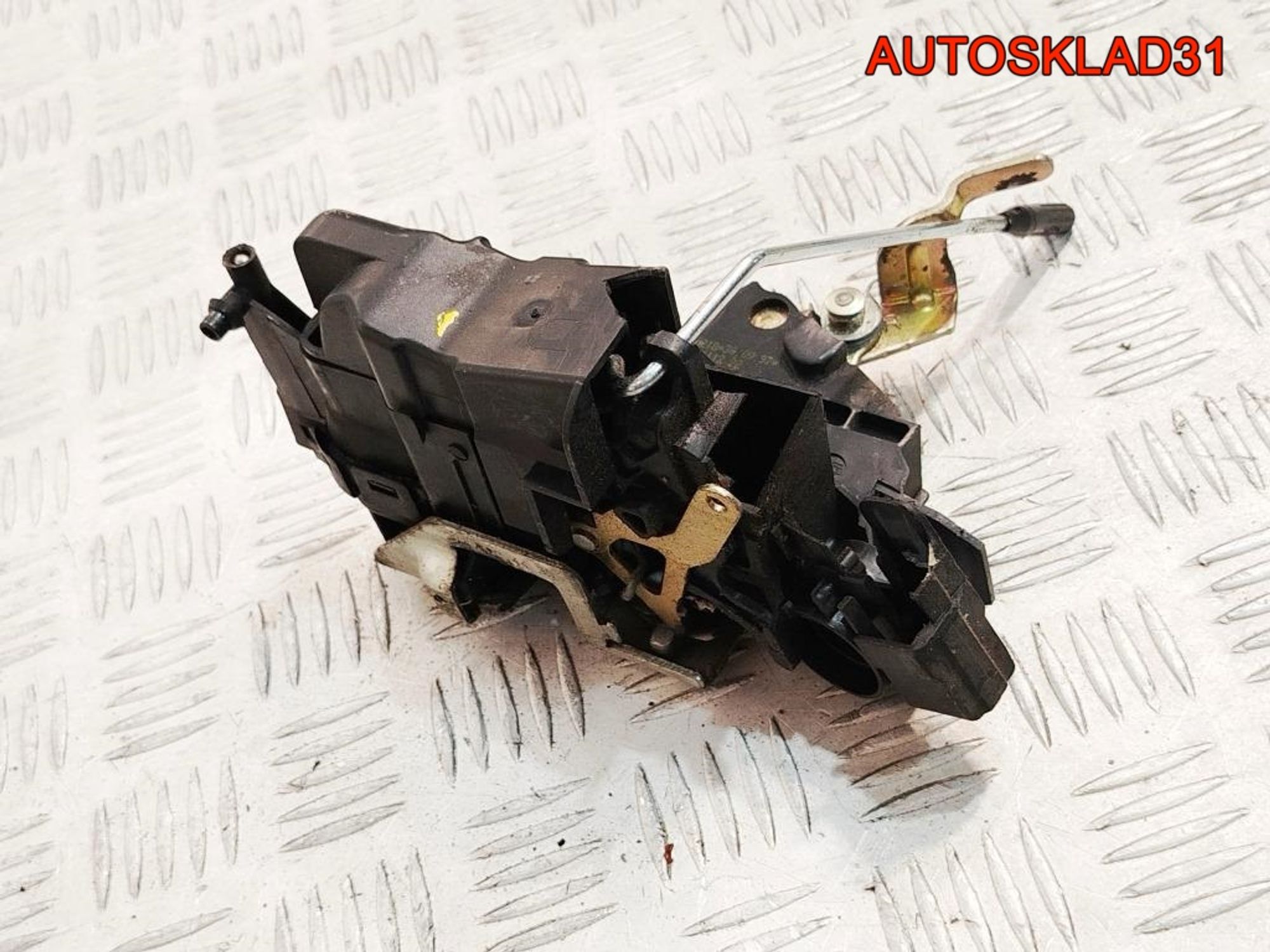 Замок двери передней правой Mercedes Benz W210 A2027204435, 1000 рублей, Дубовое
