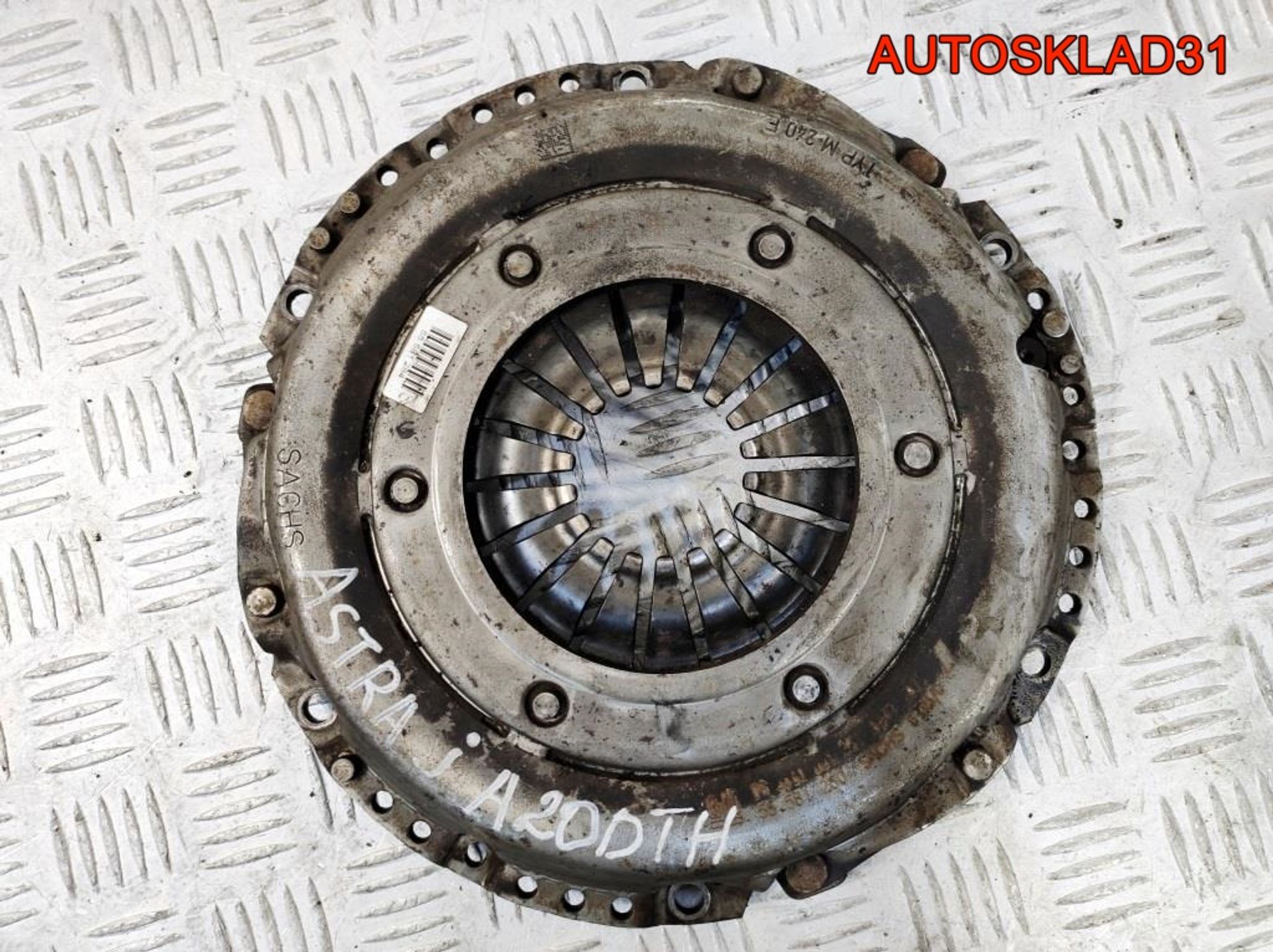 Маховик со сцеплением Opel Astra J A20DTH 55570198, 6300 рублей, Дубовое