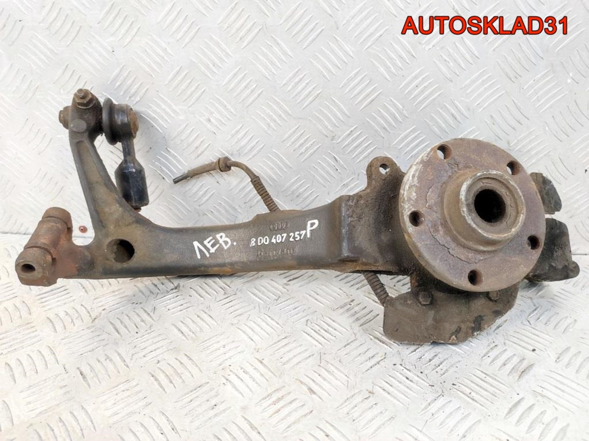 Кулак передний левый VW Passat B5 8D0407257P, 1200 рублей, Дубовое