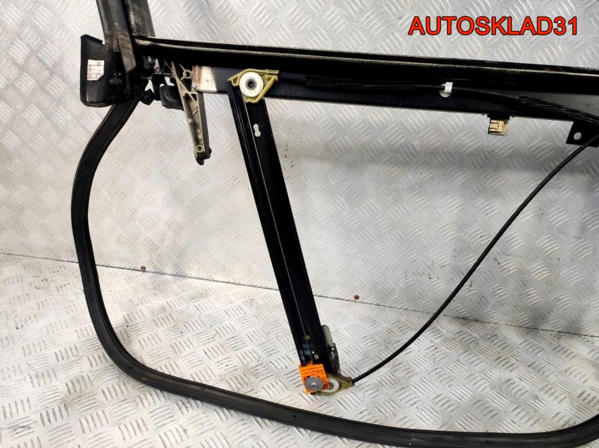 Рамка двери передней правой Audi A4 B6 8E0837462A, 3700 рублей, Дубовое