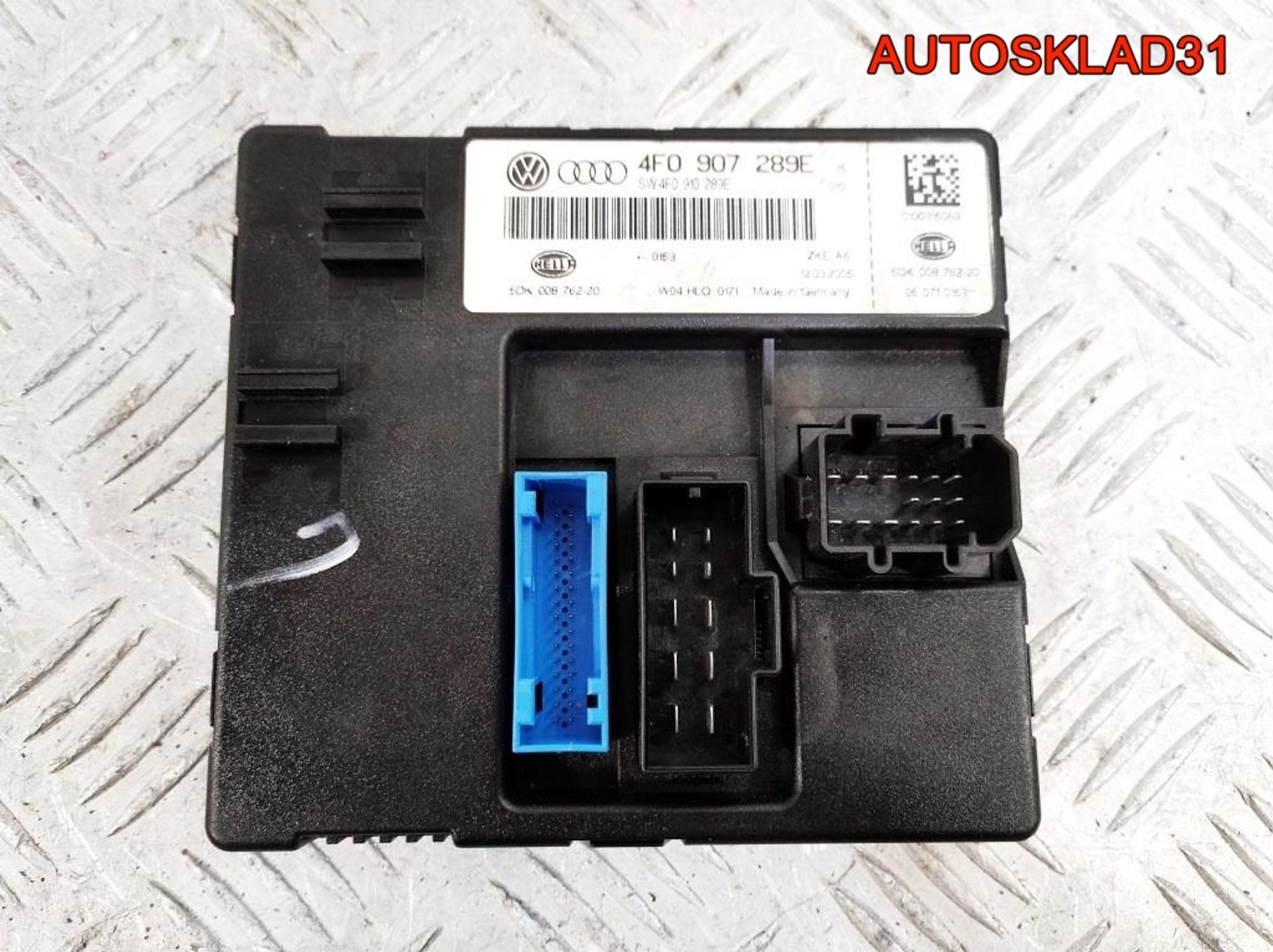 Блок комфорта Audi A6 C6 4F0907289E, 1400 рублей, Дубовое