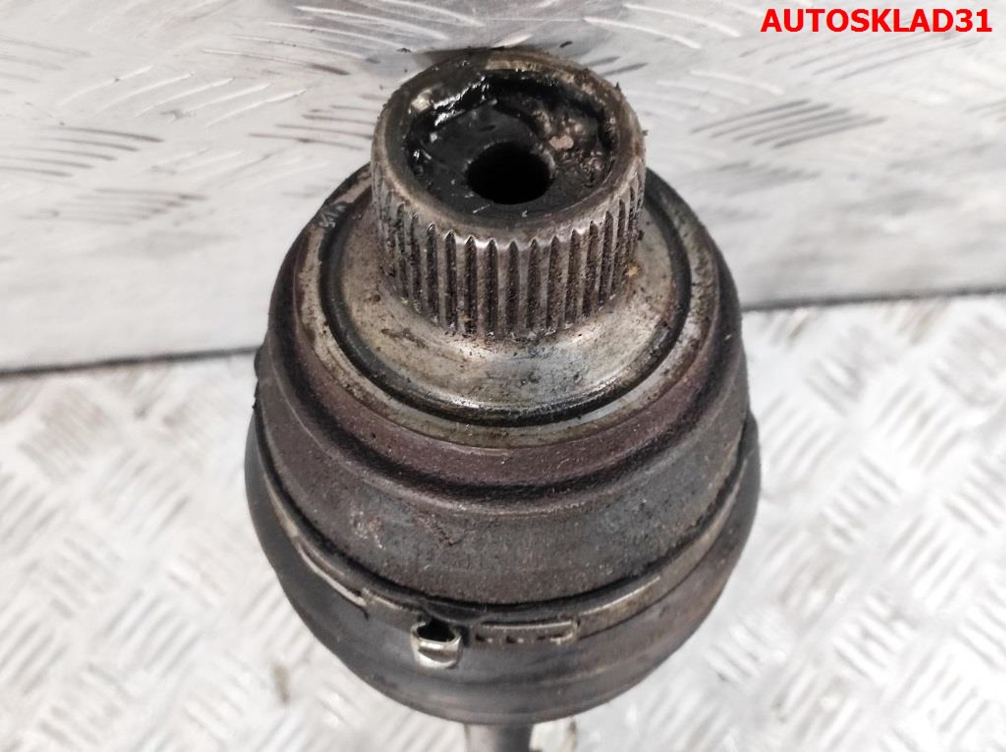 Полуось передняя Audi A6 C7 4G 3,0 CDU АКПП Дизель 4G0407271F, 6000 рублей, Дубовое