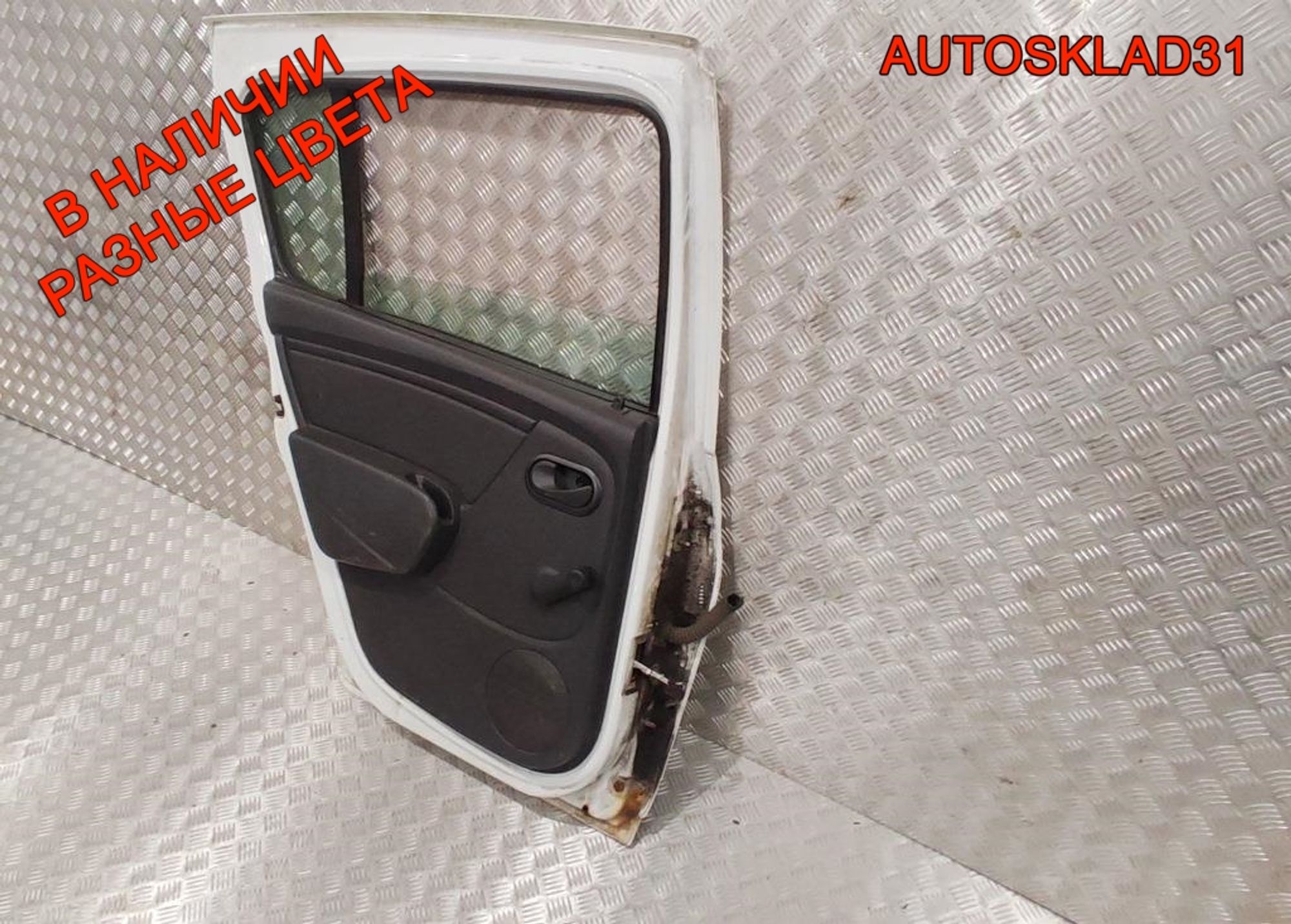 Дверь задняя левая в сборе Renault Sandero 821018232R, 30000 рублей, Дубовое