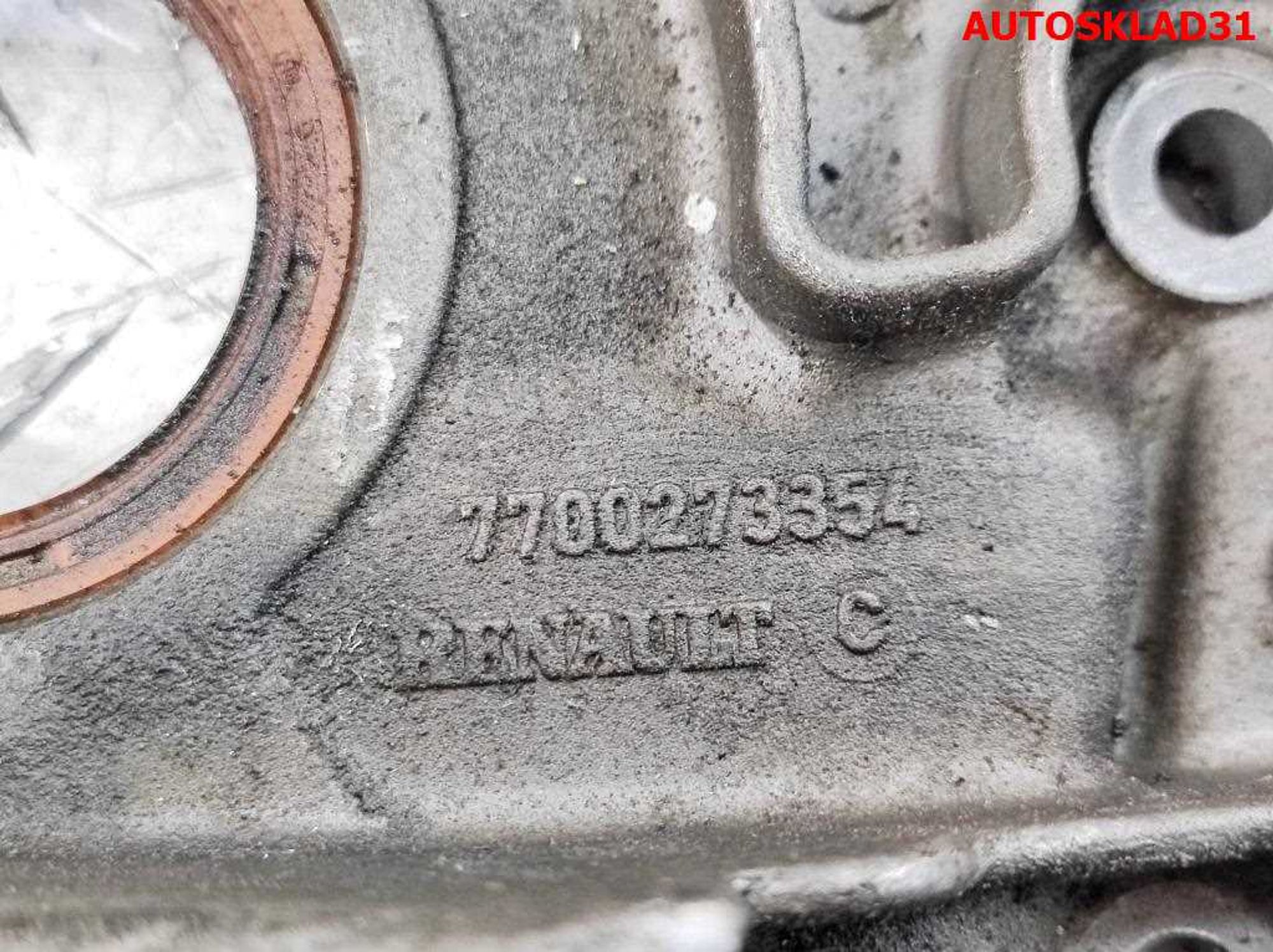 Крышка коленвала Renault Logan 1,4 K7J 710 7700273354, 1500 рублей, Дубовое