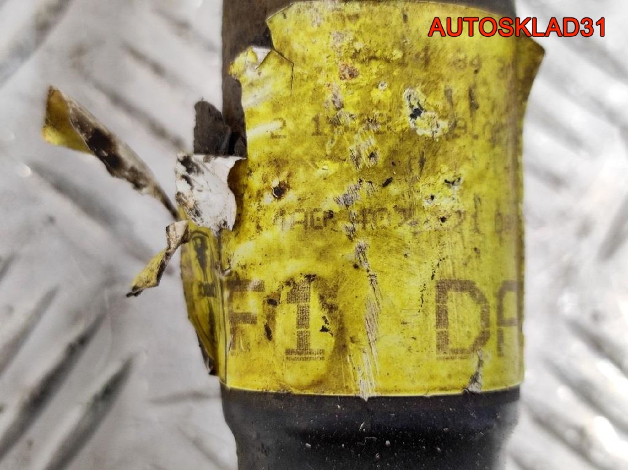 Полуось передняя левая АКПП Audi A6 C4 4A0407271DA, 2300 рублей, Дубовое