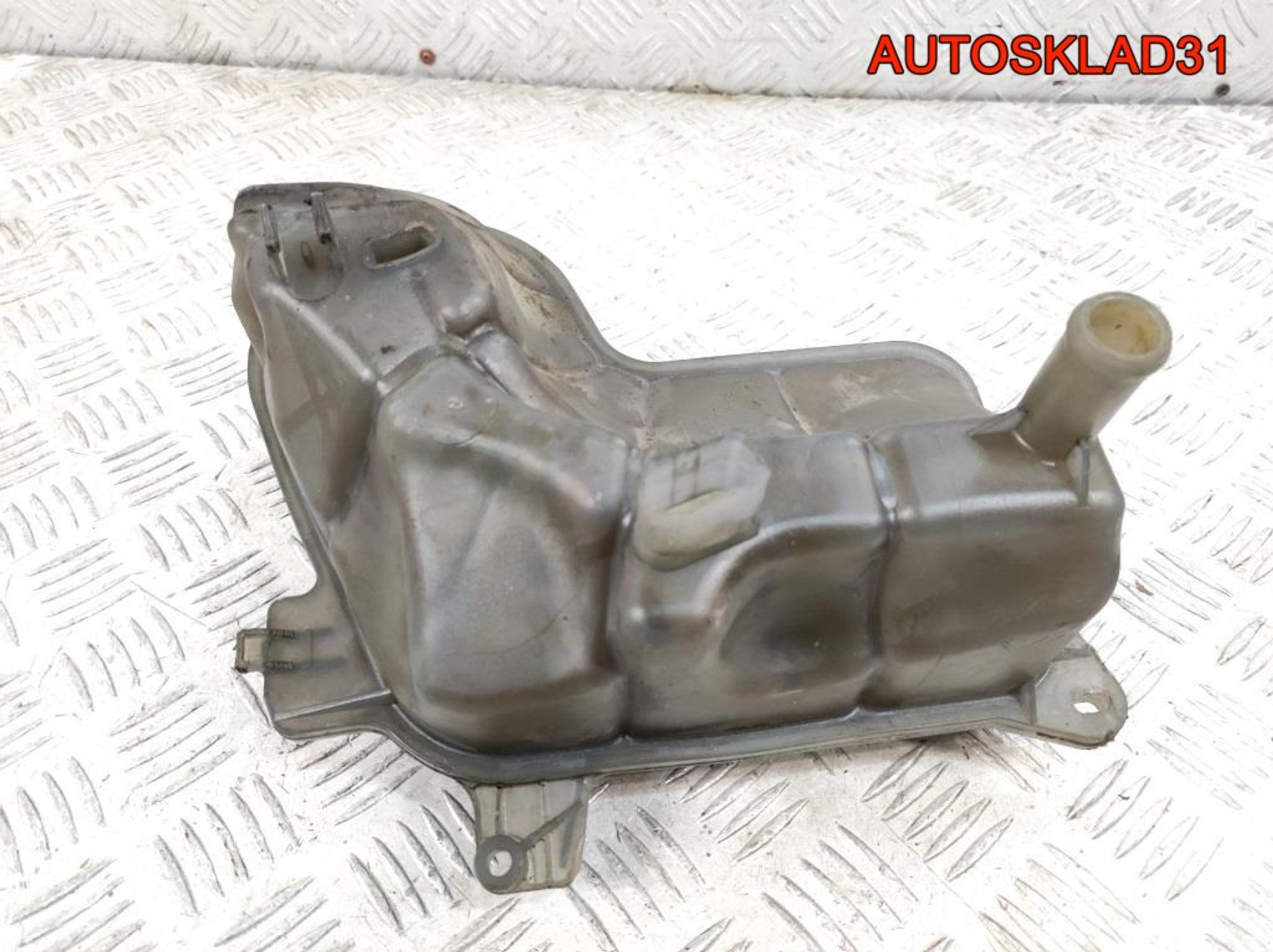 Бачок расширительный Audi A6 C5 8E0121403E, 1300 рублей, Дубовое