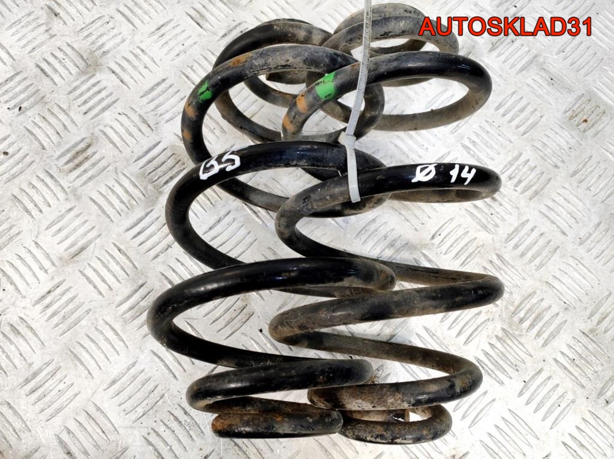 Пружина задняя VW Passat B5 3B0511115P Седан, 1800 рублей, Дубовое