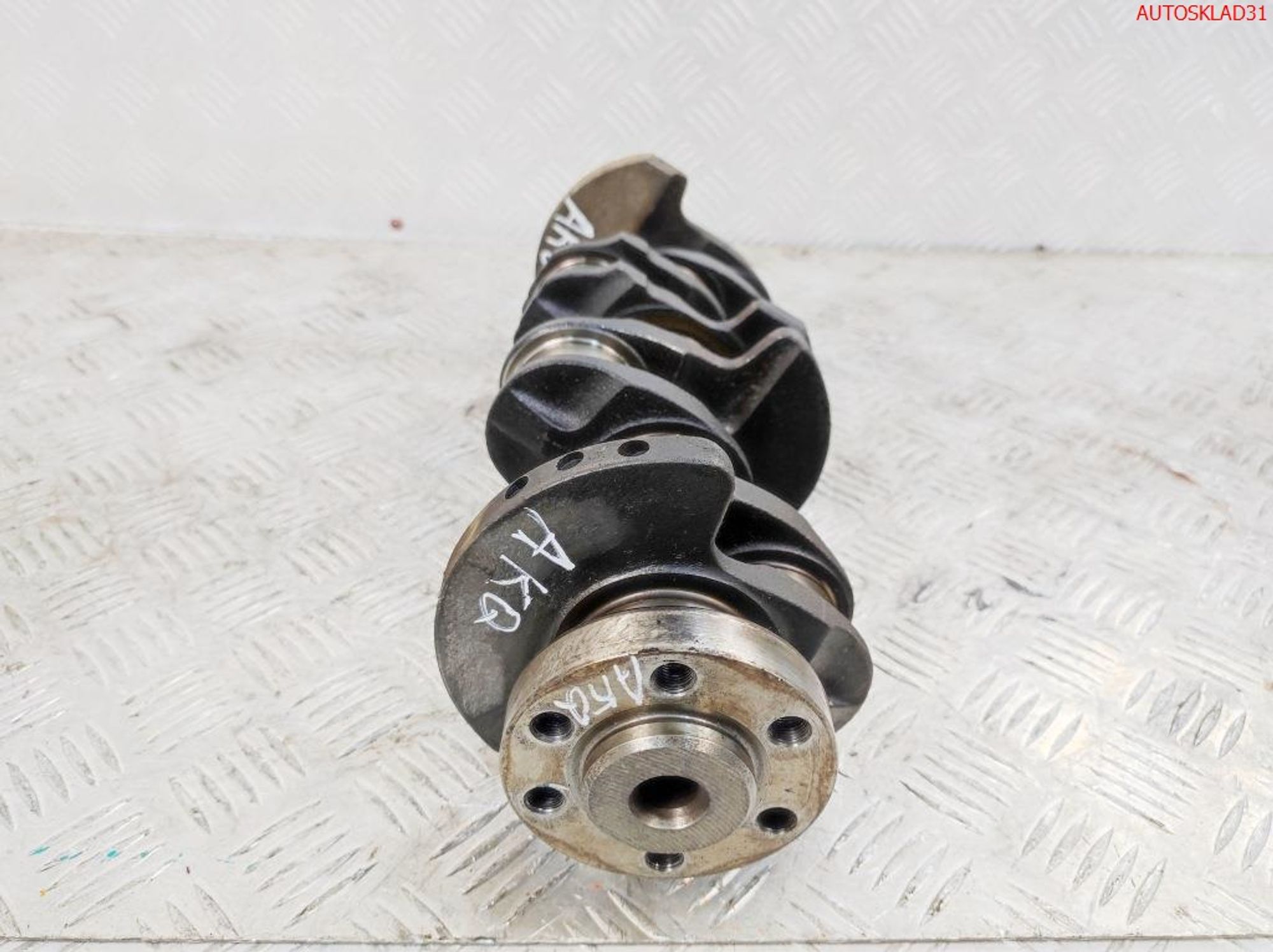 Коленвал Volkswagen Golf 4 1.4 AKQ Бензин 06A105021D, 6000 рублей, Дубовое