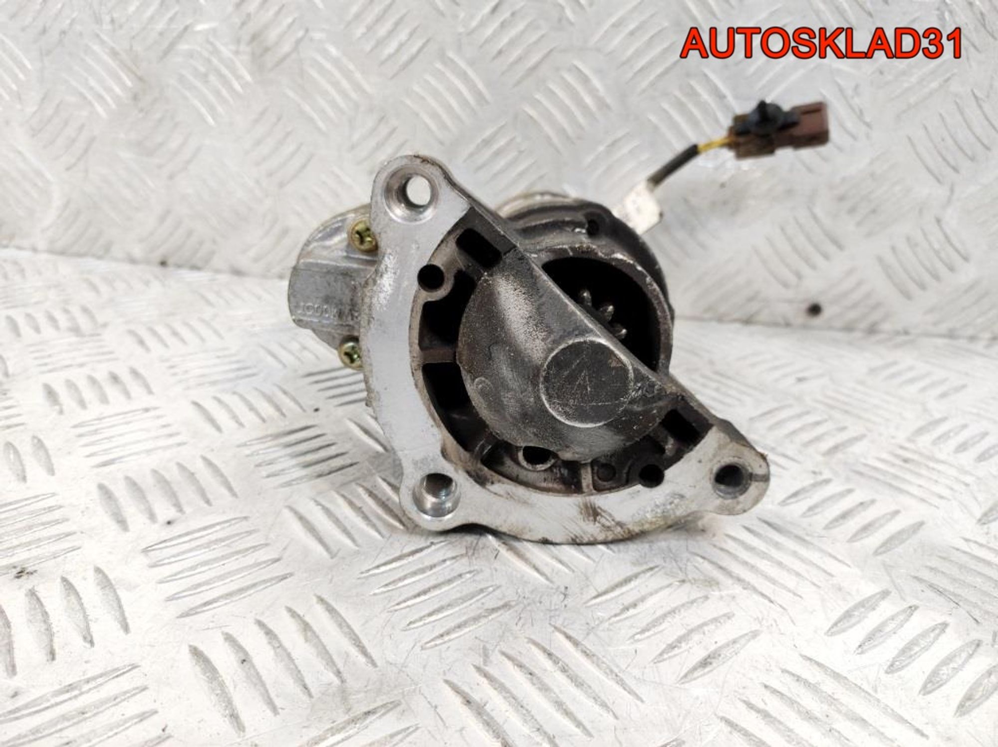 Стартер Citroen C5 1,8 EW7J4 Бензин M000T82081, 4100 рублей, Дубовое