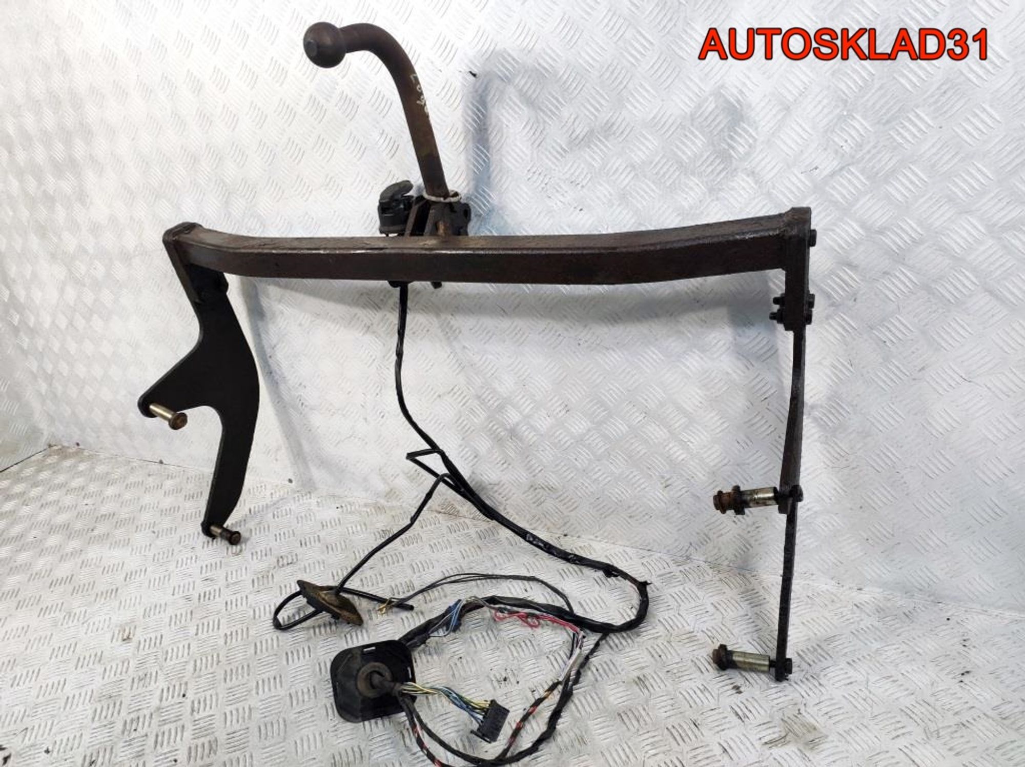 Фаркоп Renault Logan Универсал, 9800 рублей, Дубовое