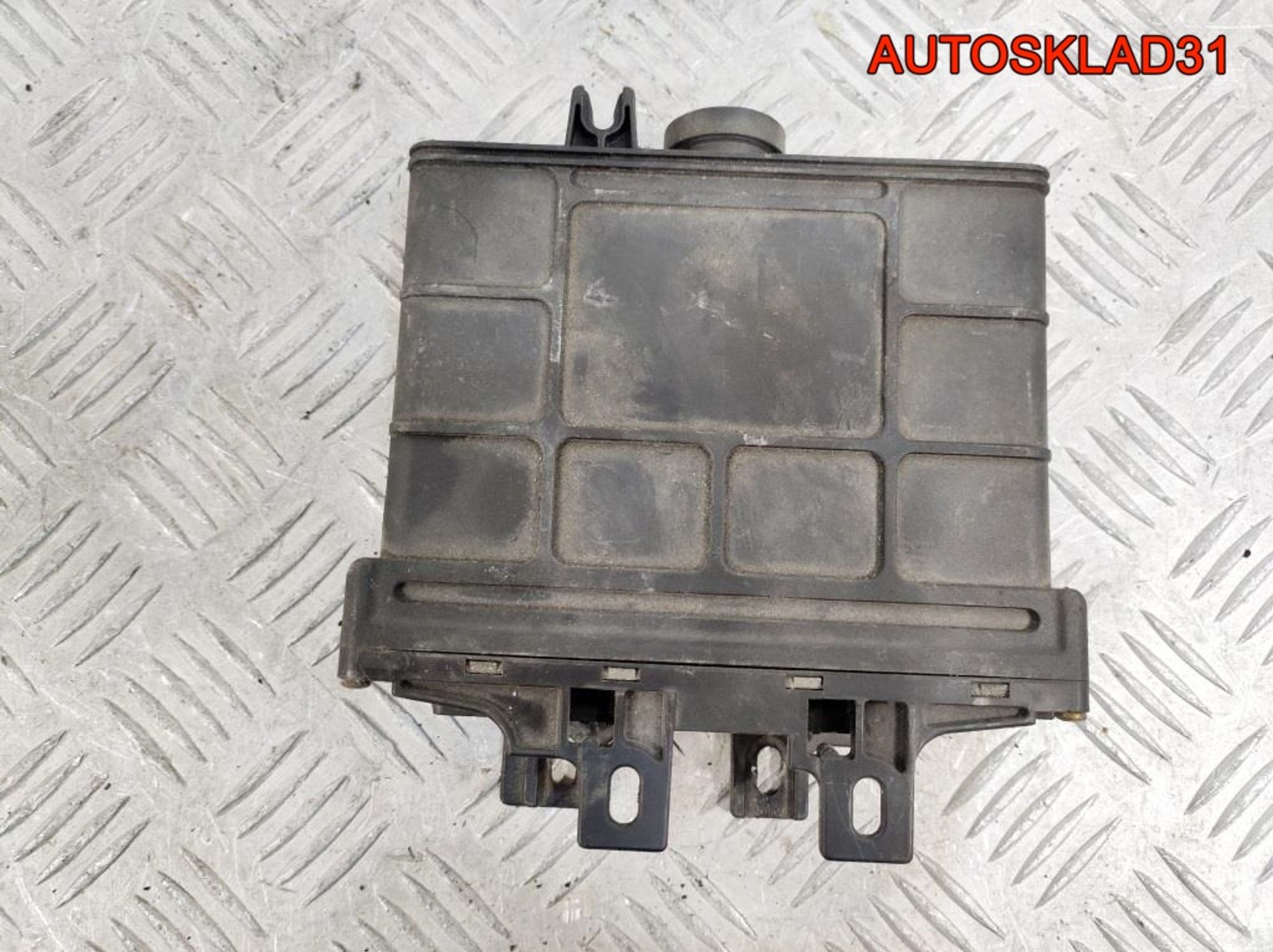 Блок ЭБУ АКПП Audi A3 8L 1,8 Бензин 01M927733HJ, 3200 рублей, Дубовое