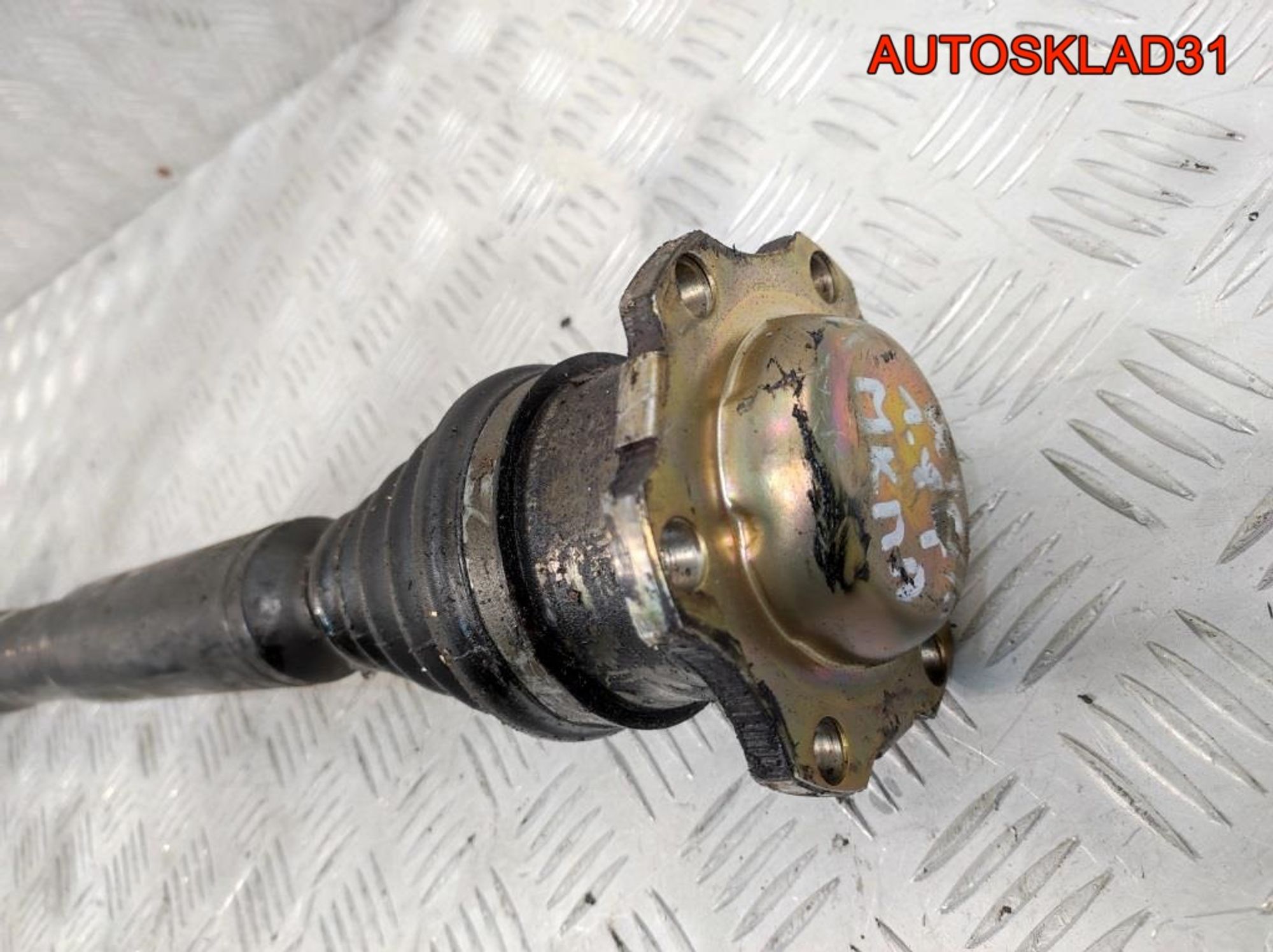 Полуось передняя правая VW Golf 4 1,8 Бензин 1J0407272CT, 4100 рублей, Дубовое