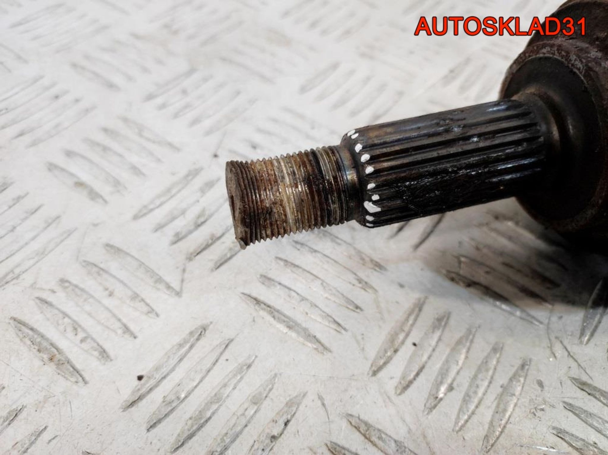 Полуось передняя левая Nissan Note E11 1,5 K9K Дизель, 5000 рублей, Дубовое