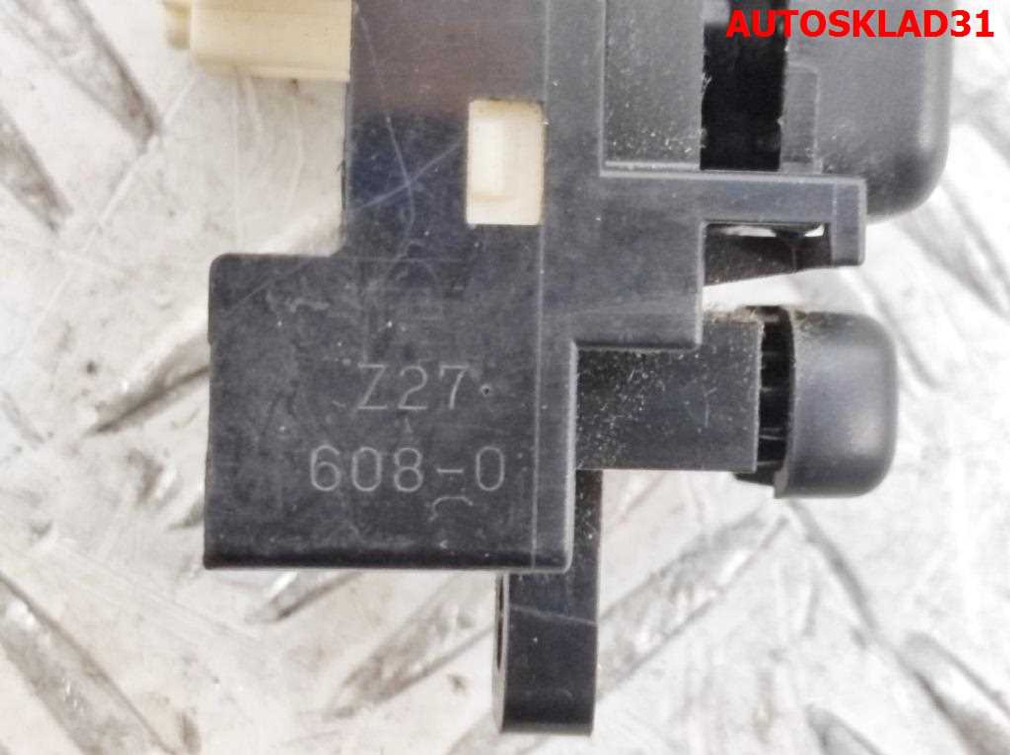 Переключатель регулировки зеркала Mazda 6 GG GJ6A66600, 700 рублей, Дубовое