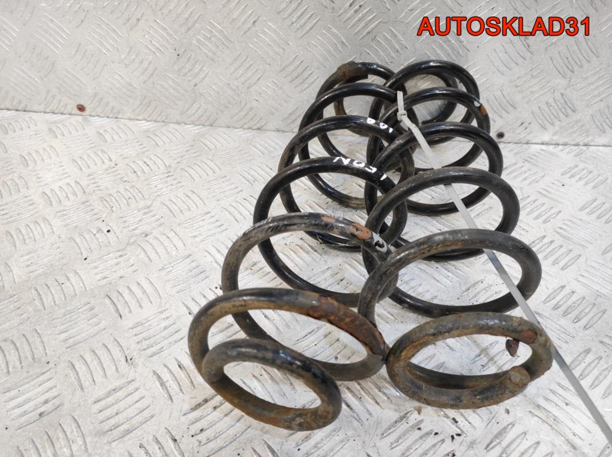 Пружина задняя комплект SEAT Leon 1M1 1J0511115AR, 1800 рублей, Дубовое