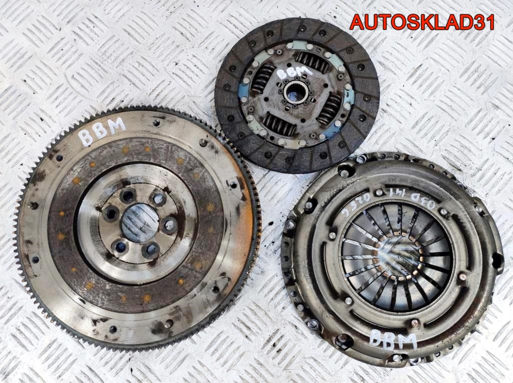 Комплект сцепления МКПП VW Polo 1,2 BBM 03D105271, 1800 рублей, Дубовое