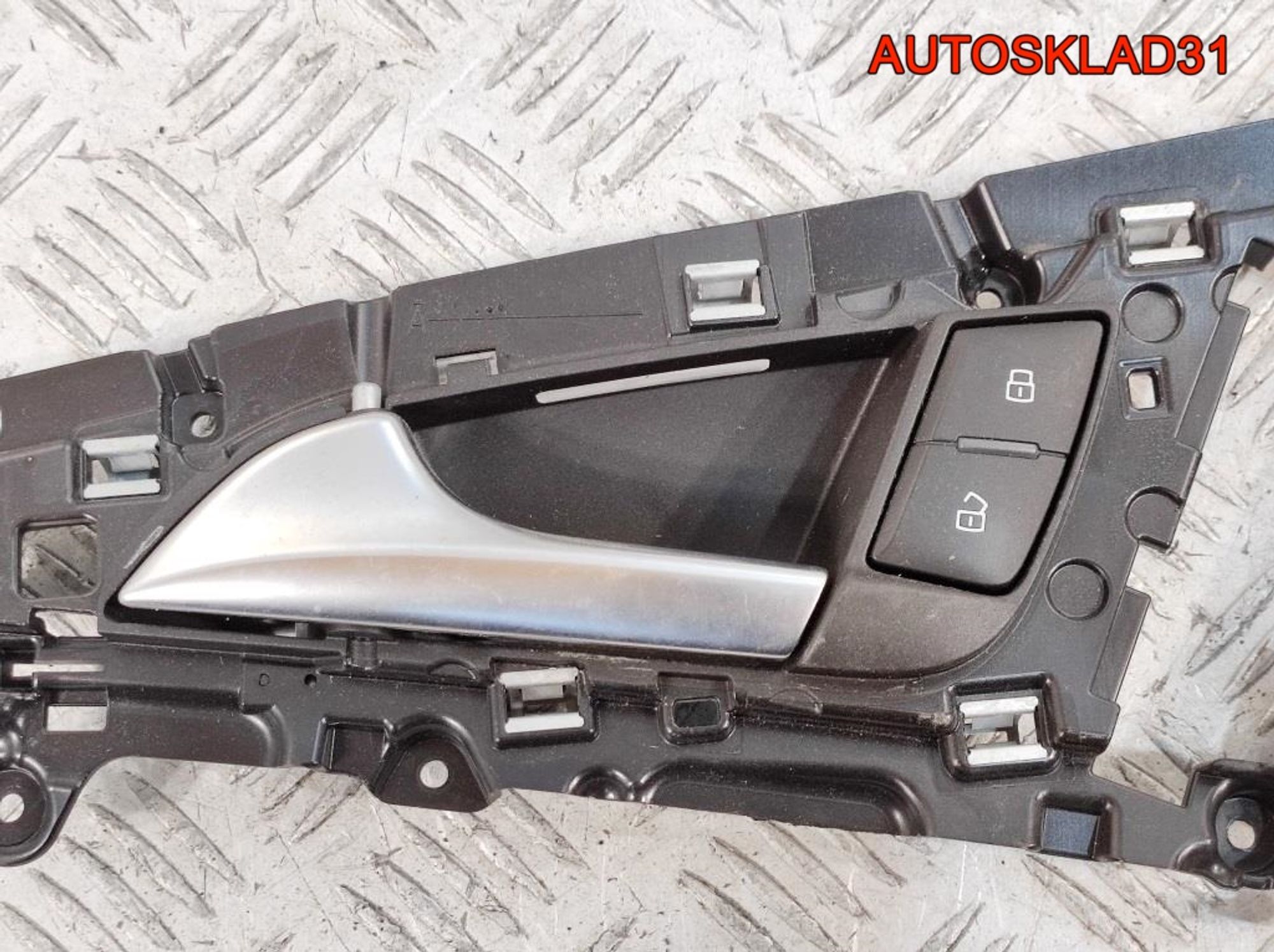 Ручка передняя внутренняя левая Audi A6 C7 4G 4G0837019A, 1000 рублей, Дубовое