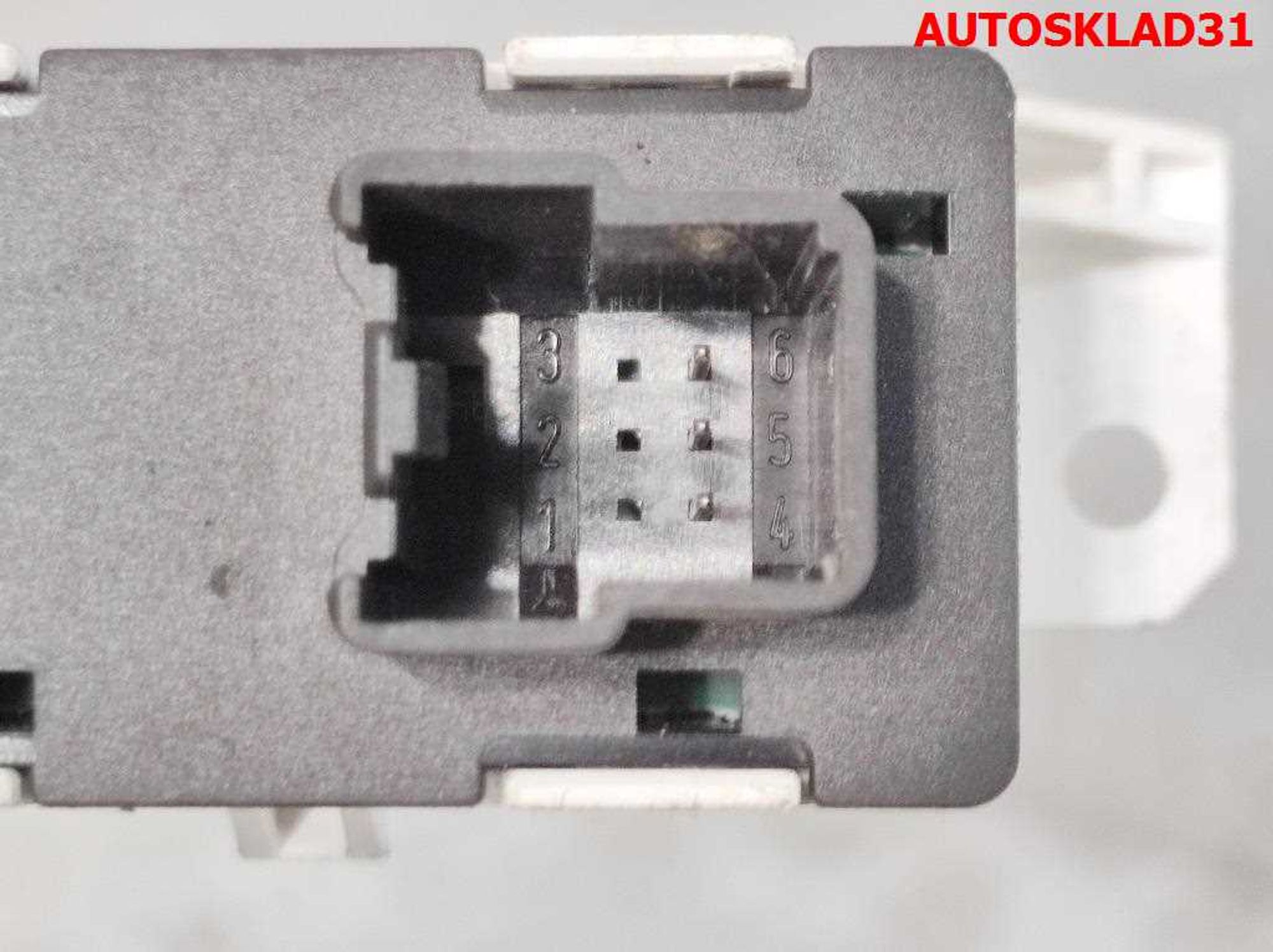 Кнопка аварийной сигнализации Ford Focus 1 2M5T13A350AA, 600 рублей, Дубовое