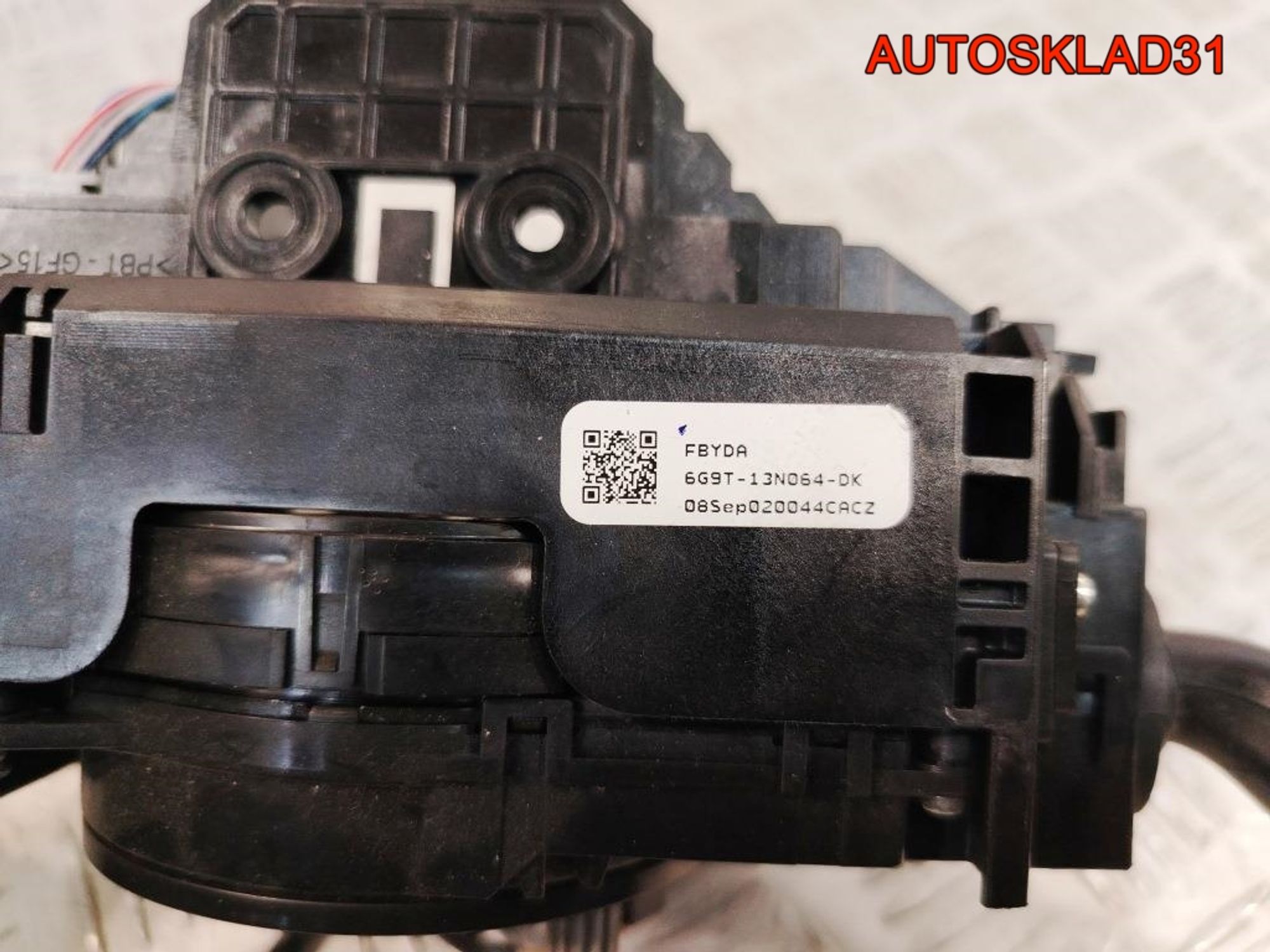 Переключатель подрулевой в сборе Ford Mondeo 4 6G9T13N064DK, 2000 рублей, Дубовое