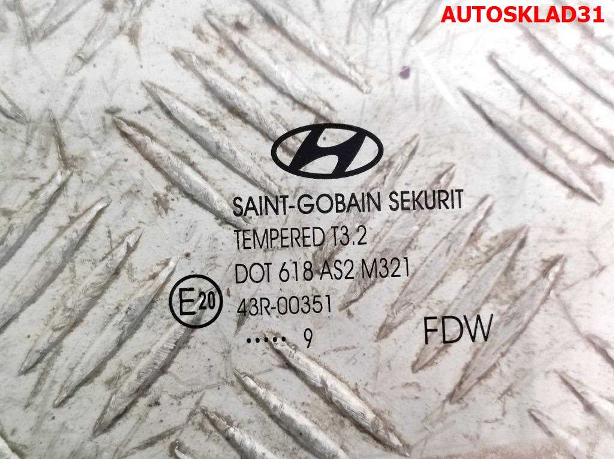 Стекло двери задней левой Hyundai i30 834112L010, 1000 рублей, Дубовое