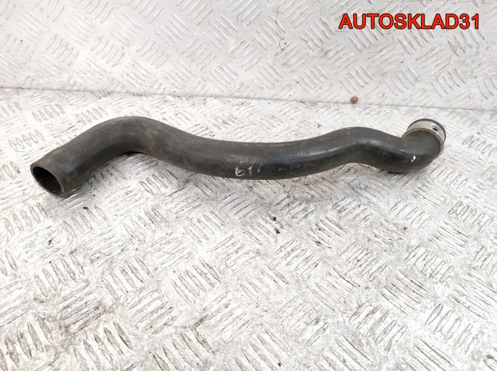 Патрубок радиатора Mercedes W203 2.2 Дизель A2035010682, 1000 рублей, Дубовое