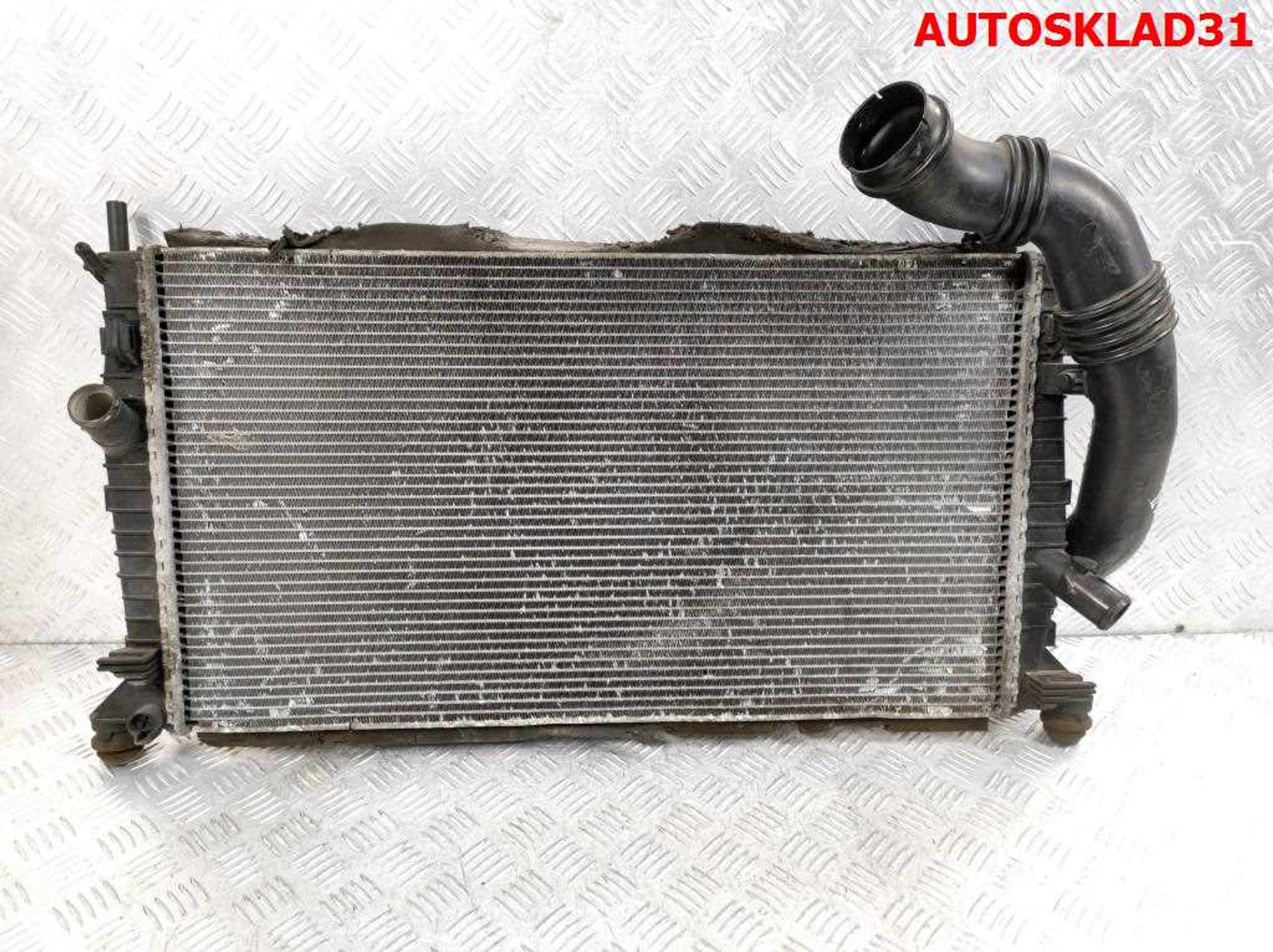 Радиатор основной Ford Focus 2 1,6 G8DA Дизель 3M5H8005TK, 2000 рублей, Дубовое