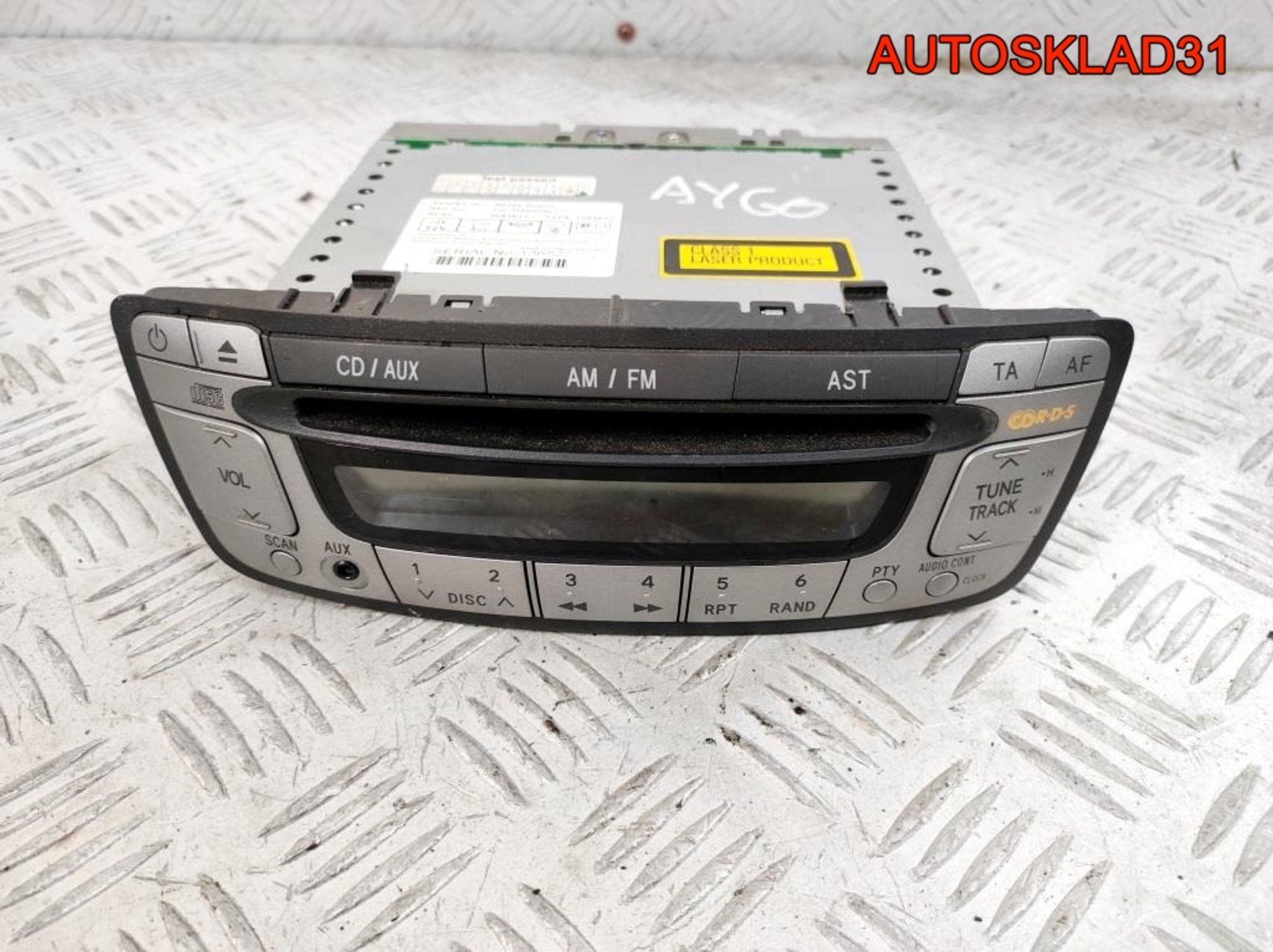 Магнитола Toyota Aygo 861200H010, 2000 рублей, Дубовое