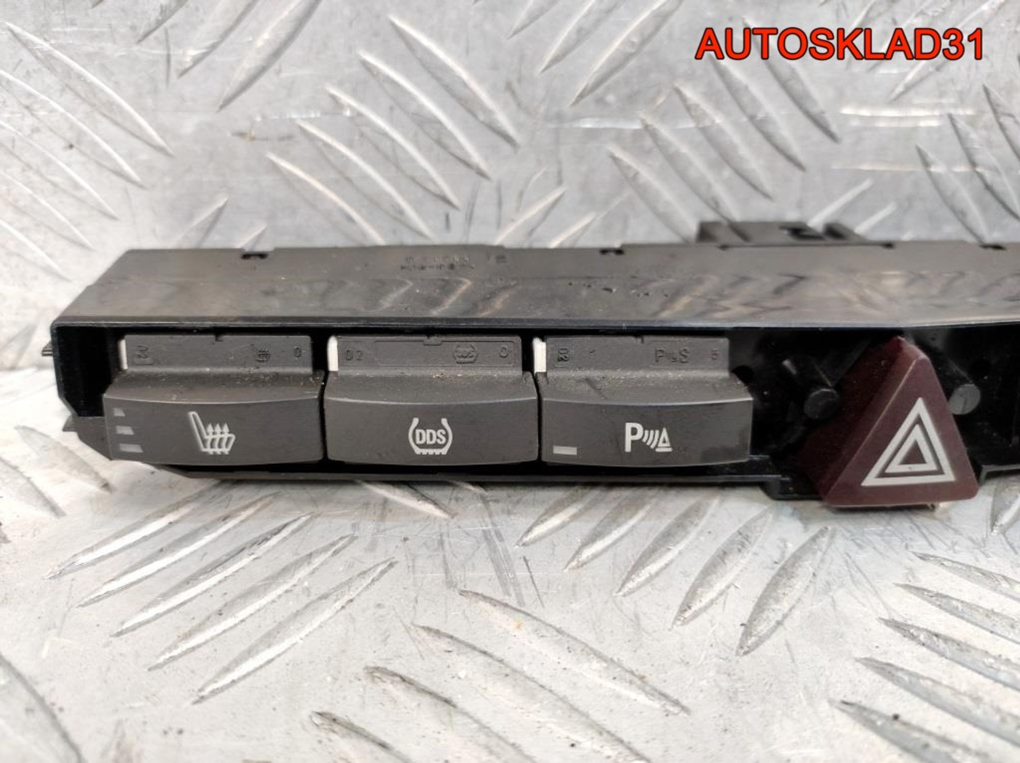 Блок кнопок Opel Astra H 13100119, 14400 рублей, Дубовое