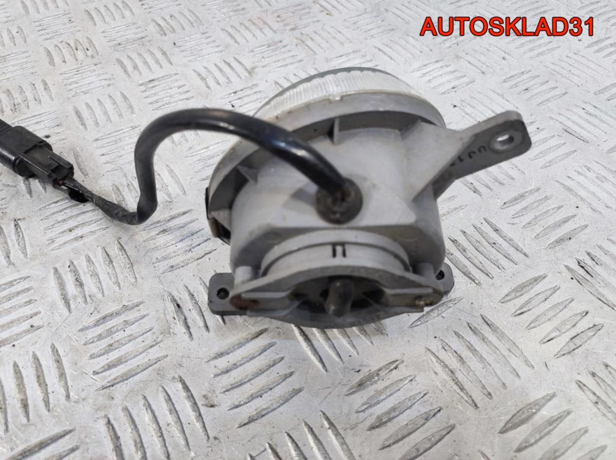 Фара противотуманная правая Mitsubishi Colt CJ, 1400 рублей, Дубовое