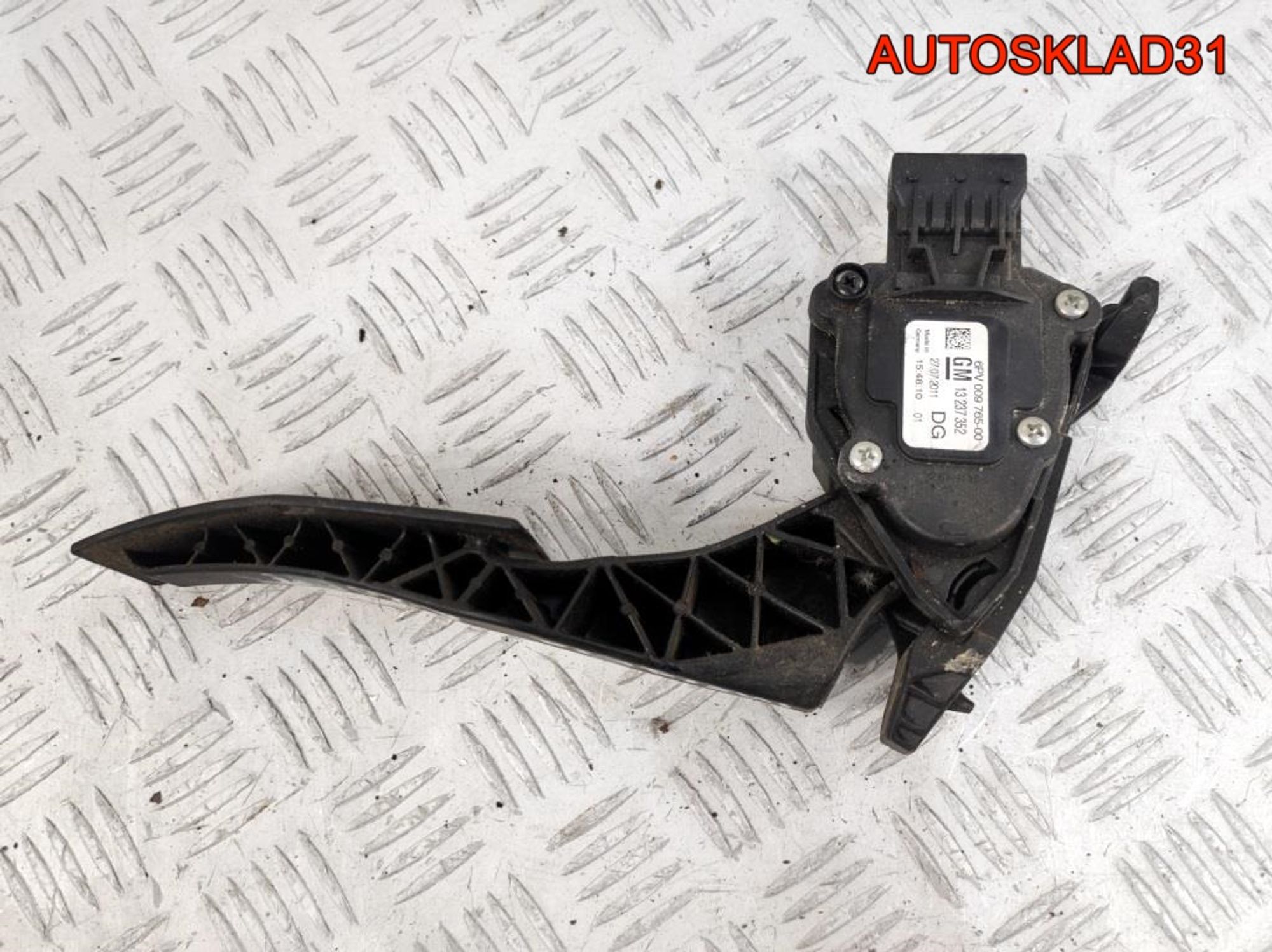 Педаль газа Opel Insignia 1 2,0 Дизель 13237352, 2000 рублей, Дубовое