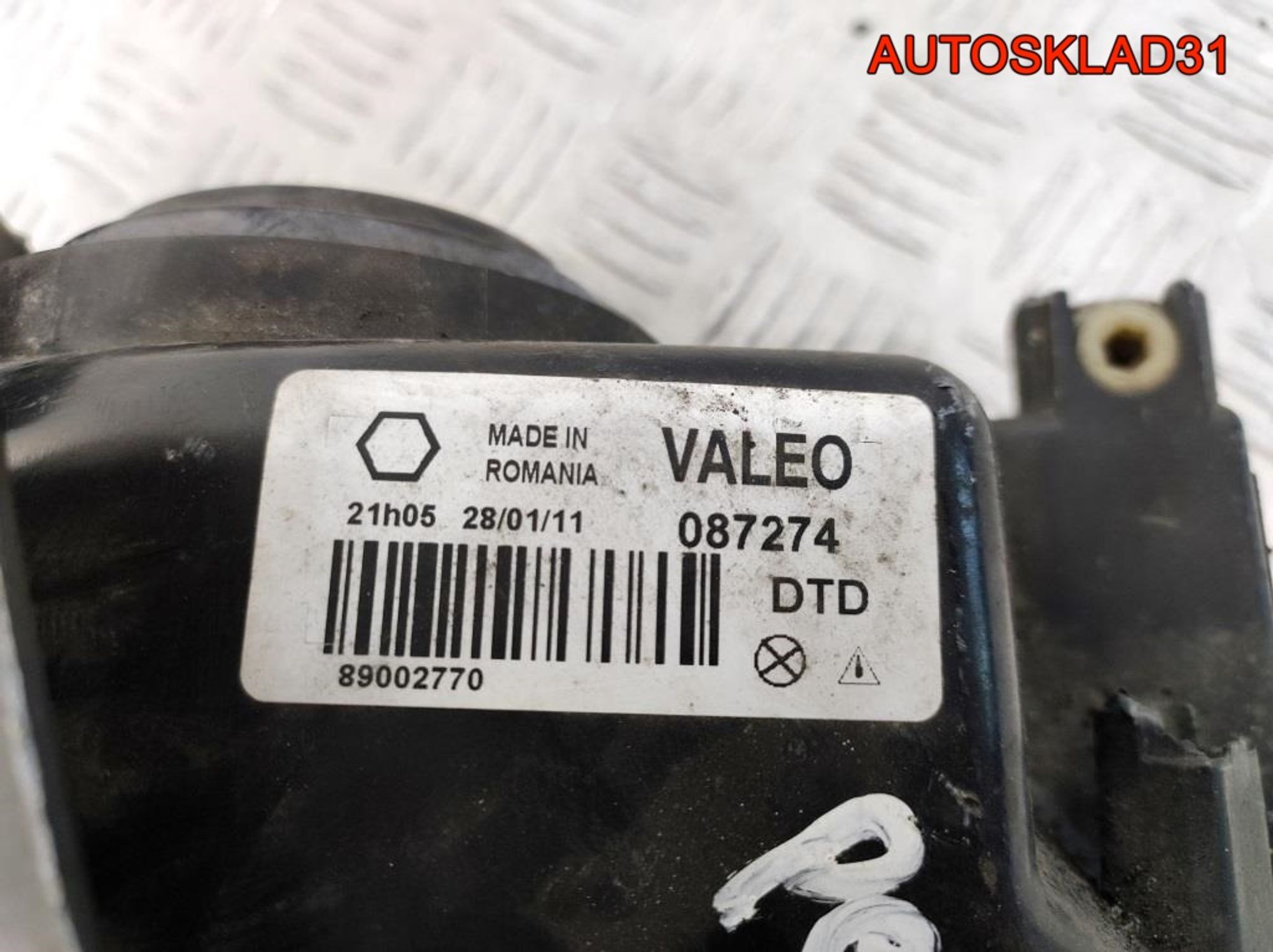 Фара правая Peugeot 206 89002770 Дорест, 4500 рублей, Дубовое