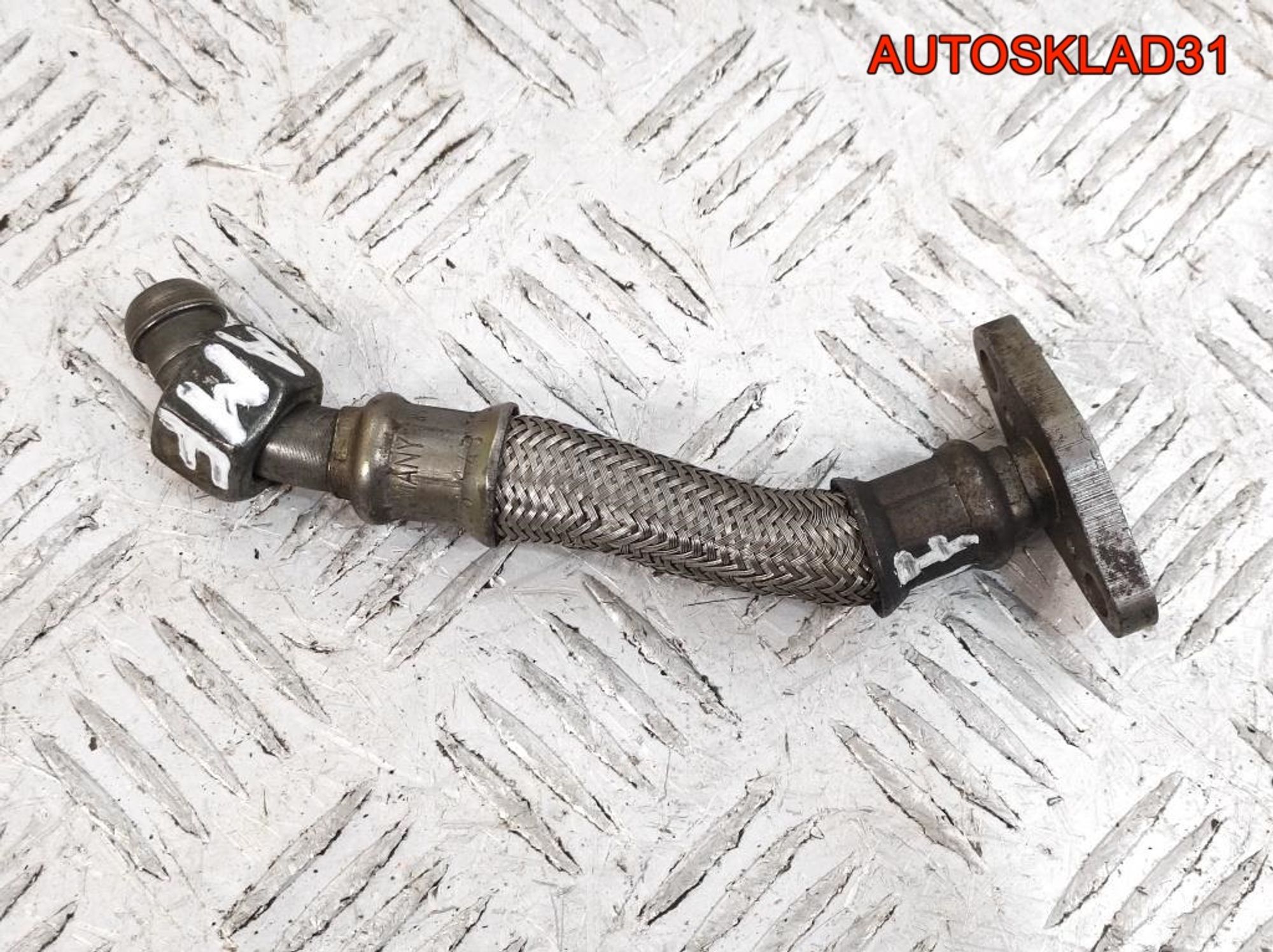 Трубка турбины VW Polo 3 1,4 AMF Дизель 028145736AE, 1500 рублей, Дубовое