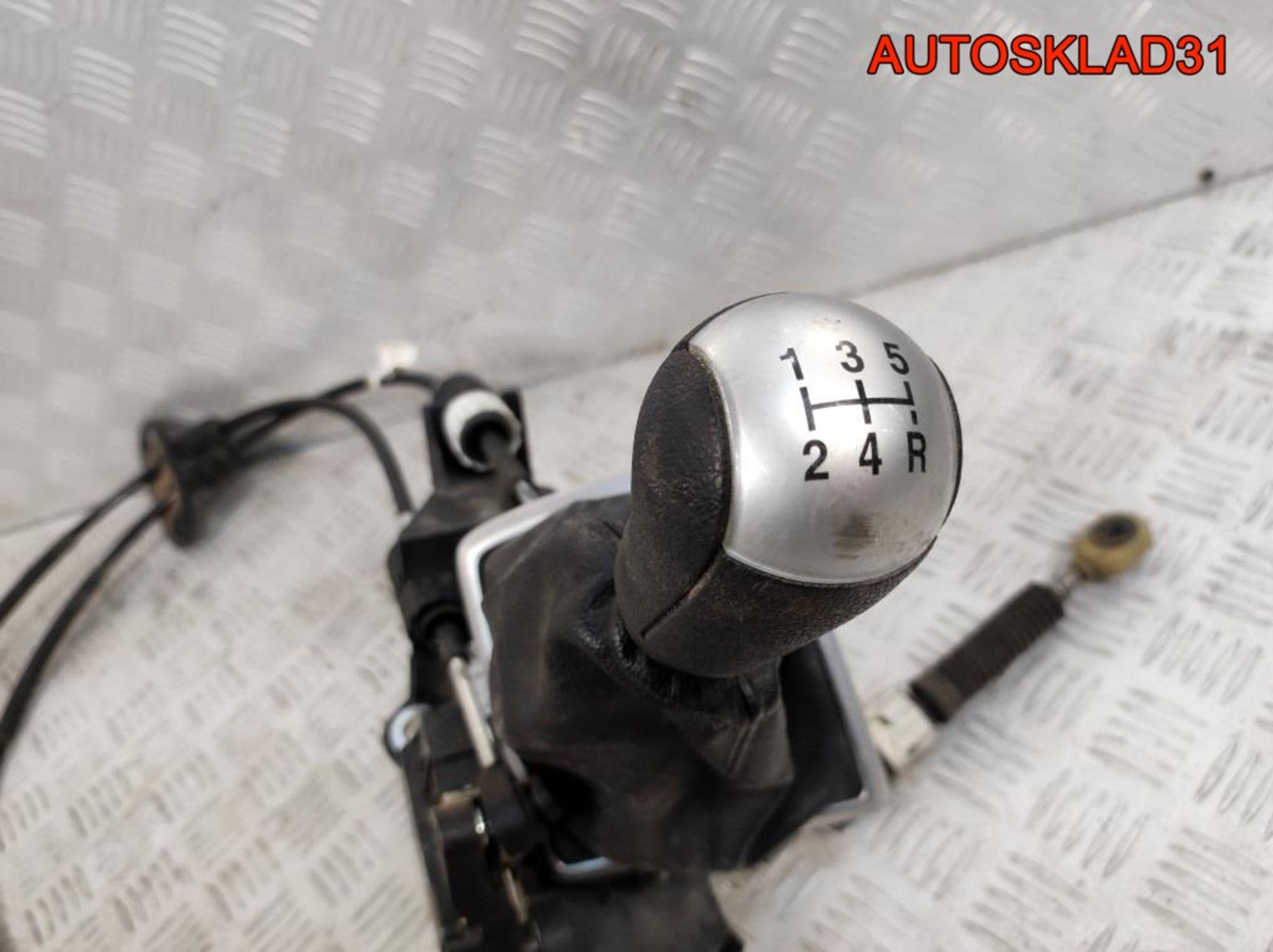 Кулиса МКПП 5 ступка Ford Focus 2 1,6 дизель
4M5R7C453DB, 5000 рублей, Дубовое